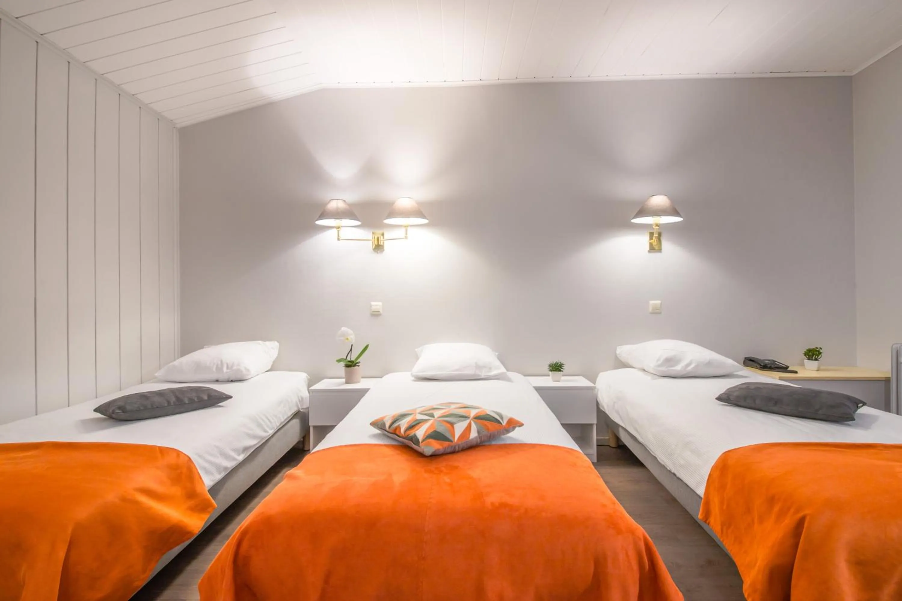 Photo of the whole room, Bed in Mandarina Hotel Luxembourg Strassen