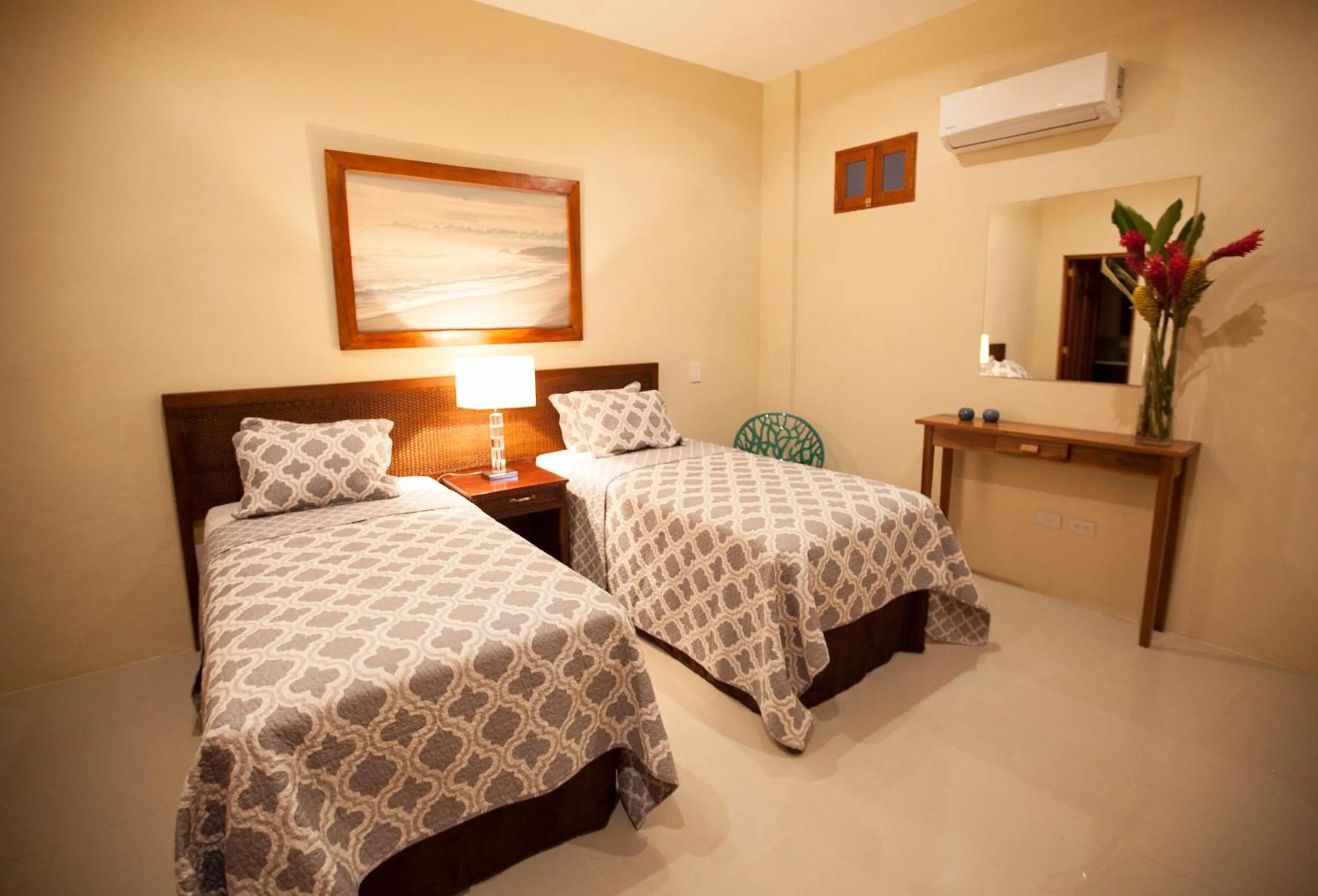 Bed in Hotel Plaza Marbella Granada