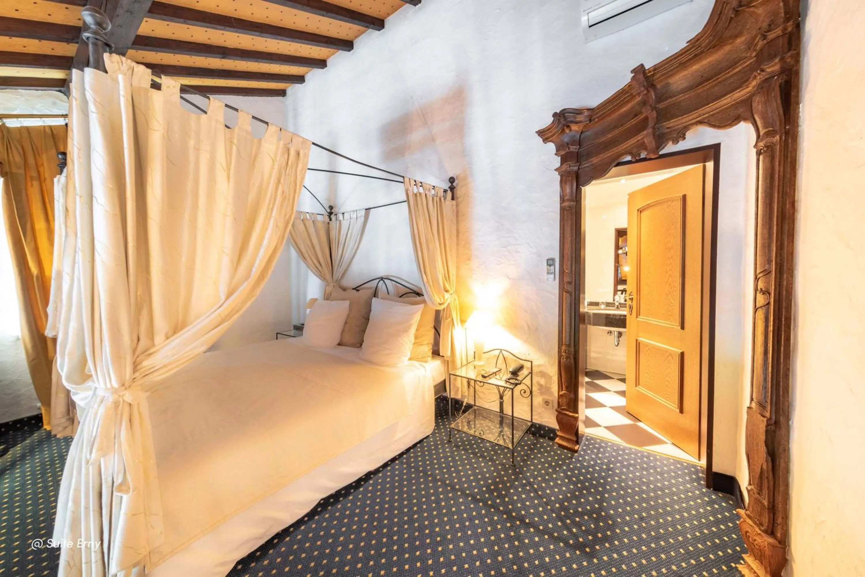 Bed in Koener Hotel & Spa