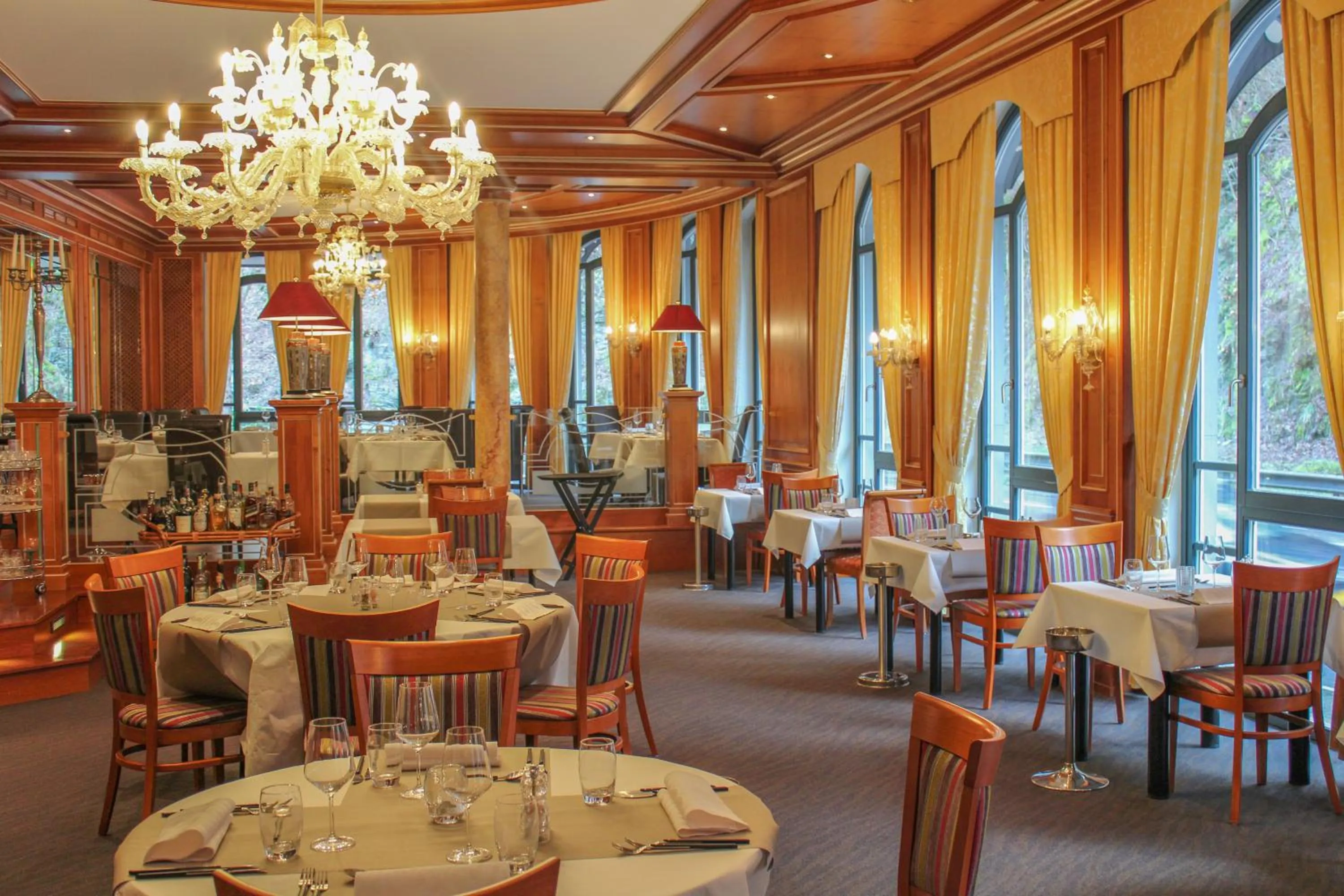 Restaurant/places to eat in Koener Hotel & Spa