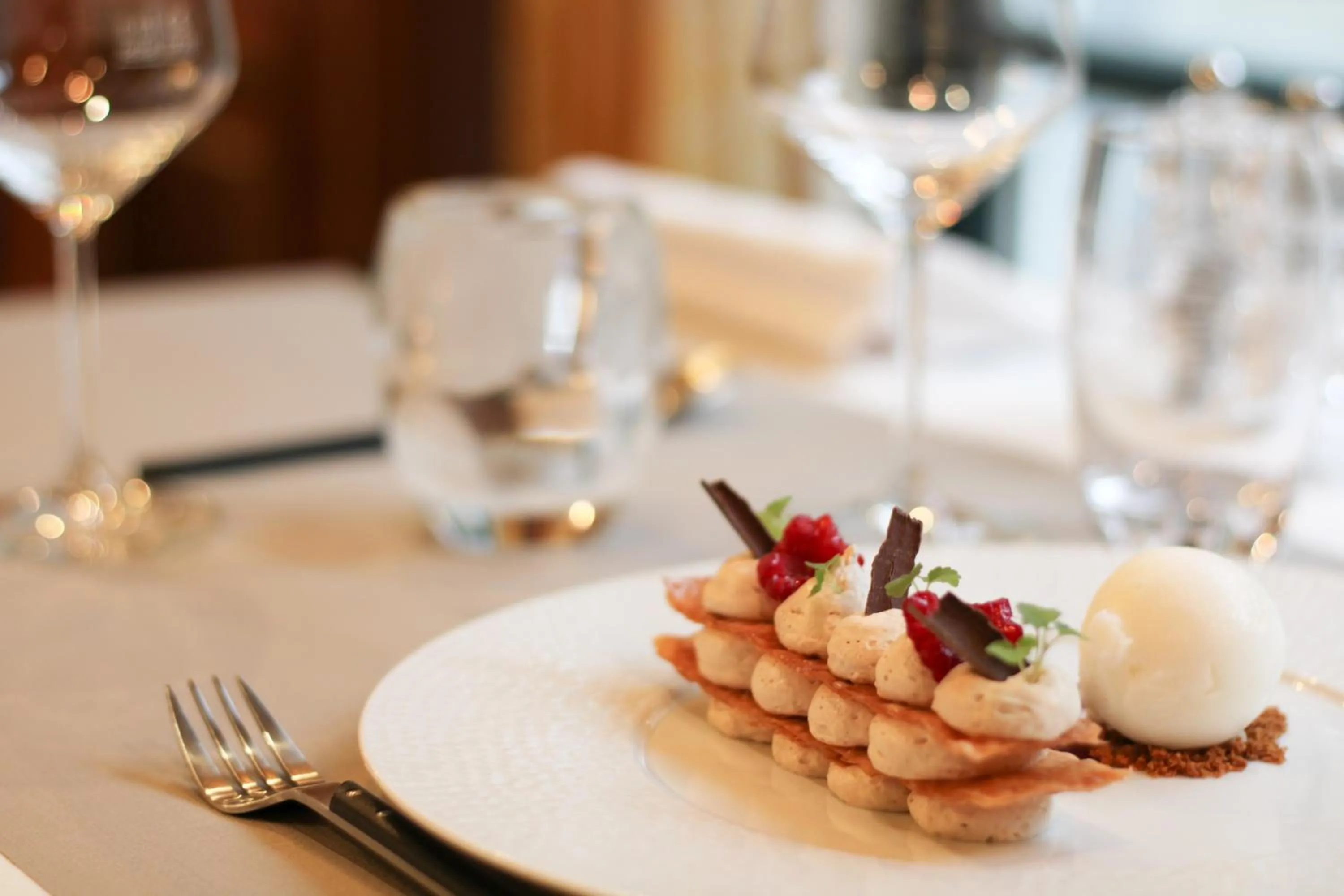 Restaurant/places to eat in Koener Hotel & Spa