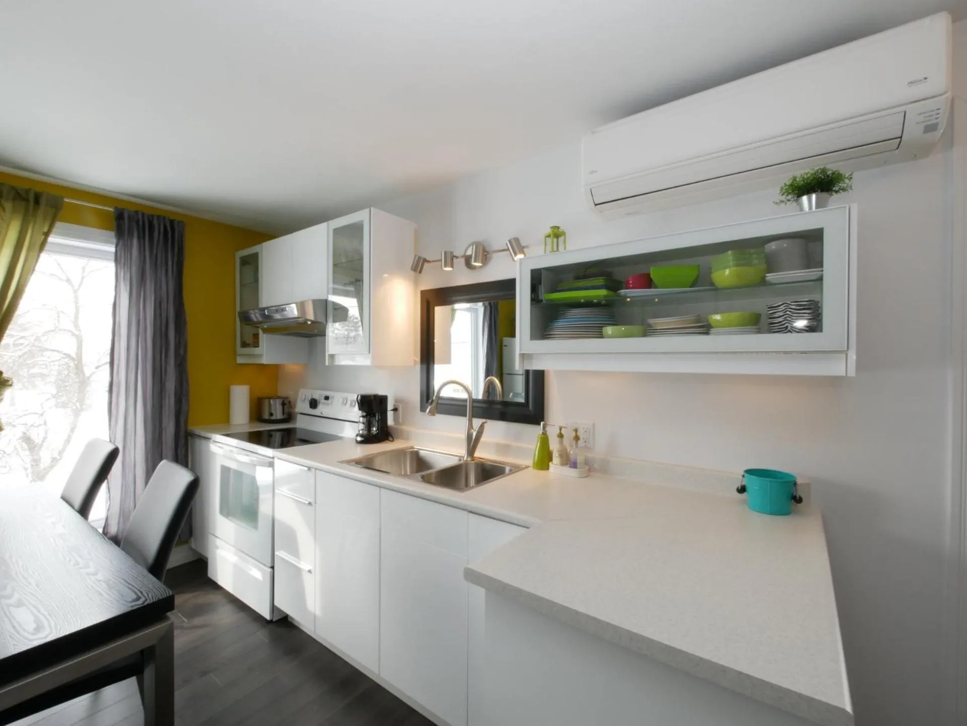 Coffee/tea facilities in Gîte Zazen