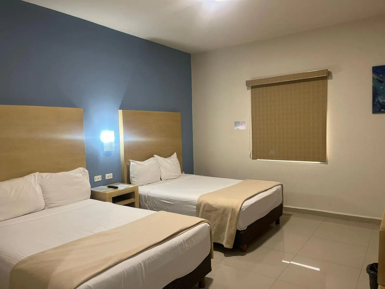 Bedroom, Bed in Capital Hotel