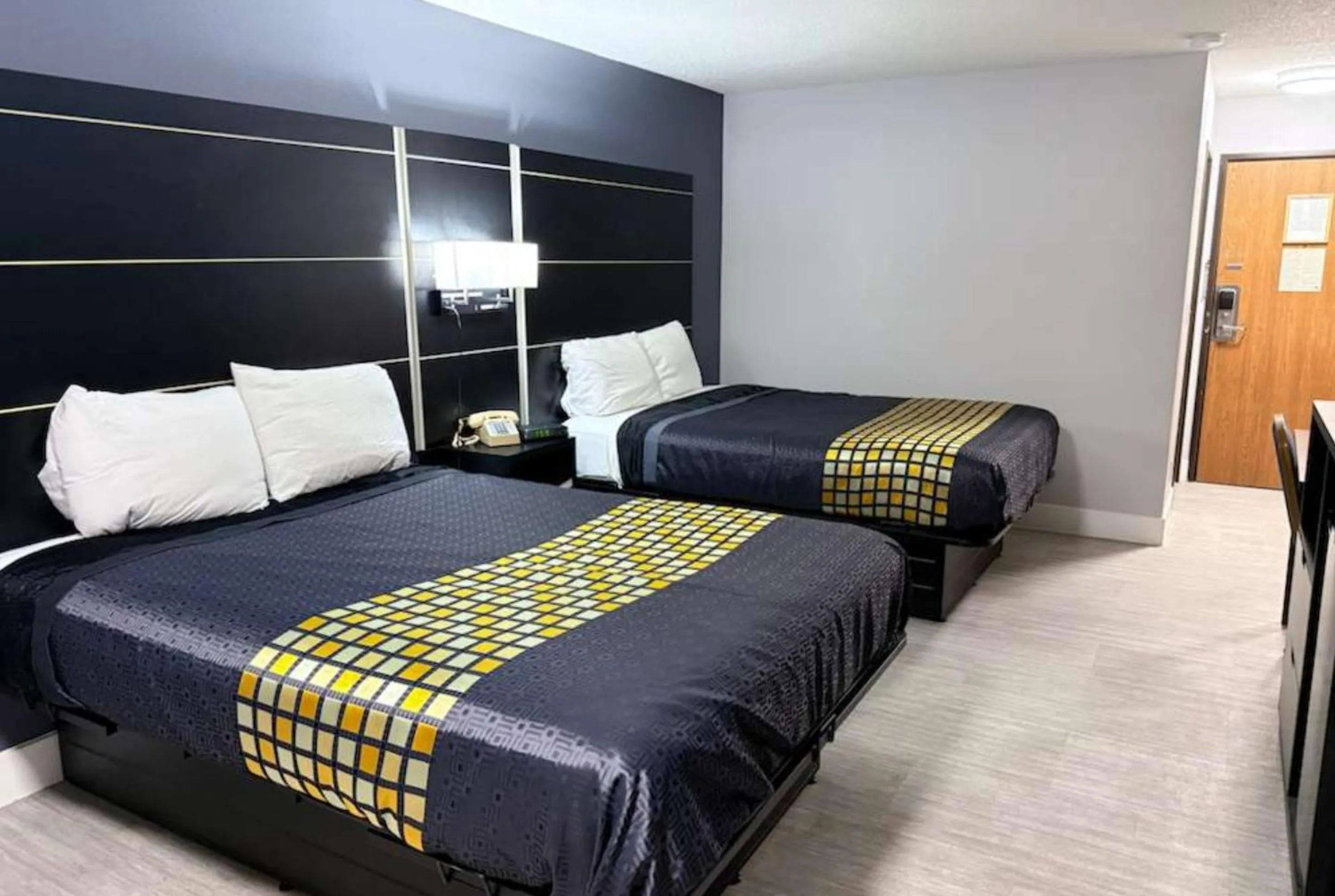 Photo of the whole room, Bed in Coratel Inn & Suites by Jasper Hastings