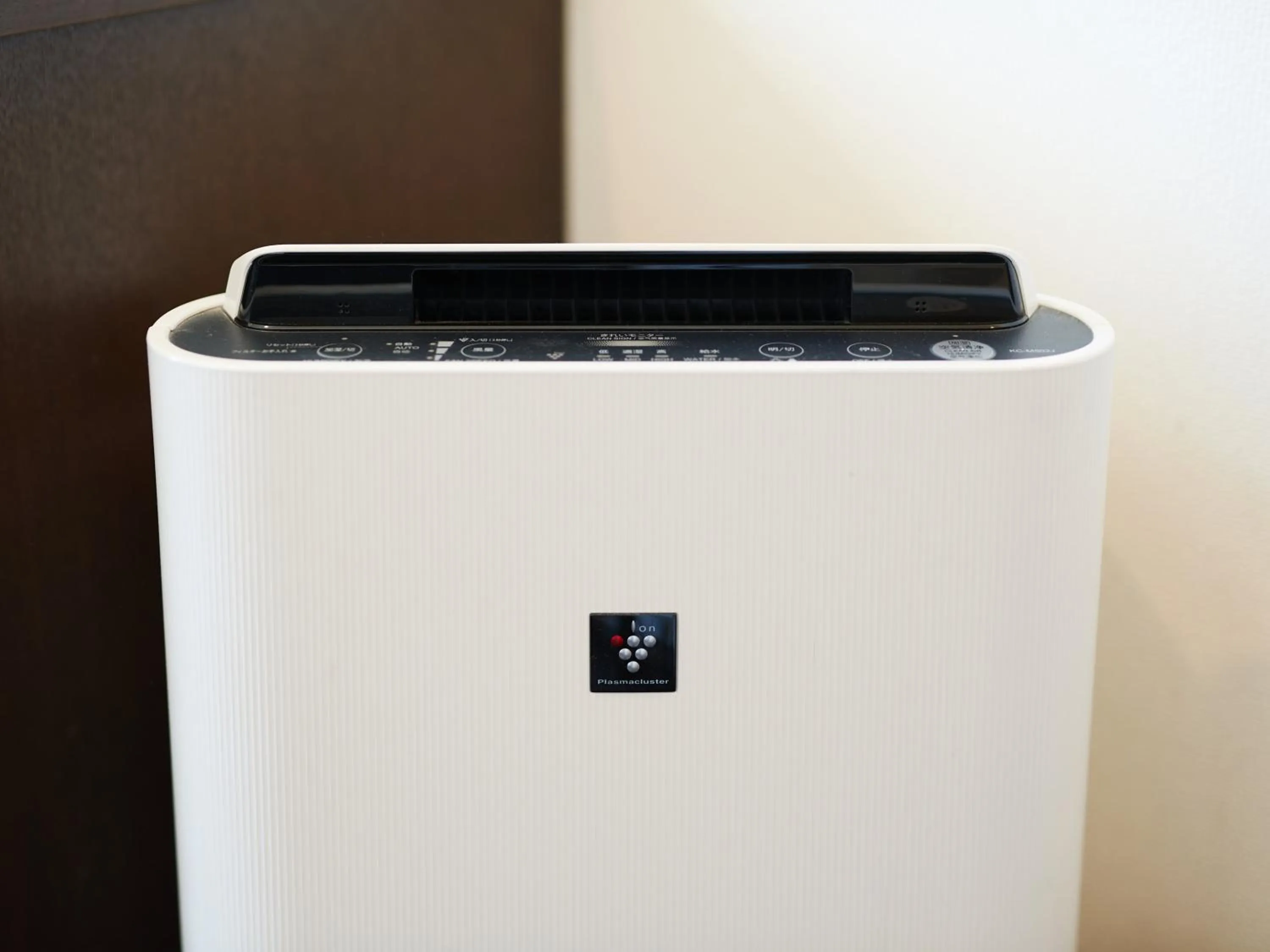 Photo of the whole room in Wind City Hotel