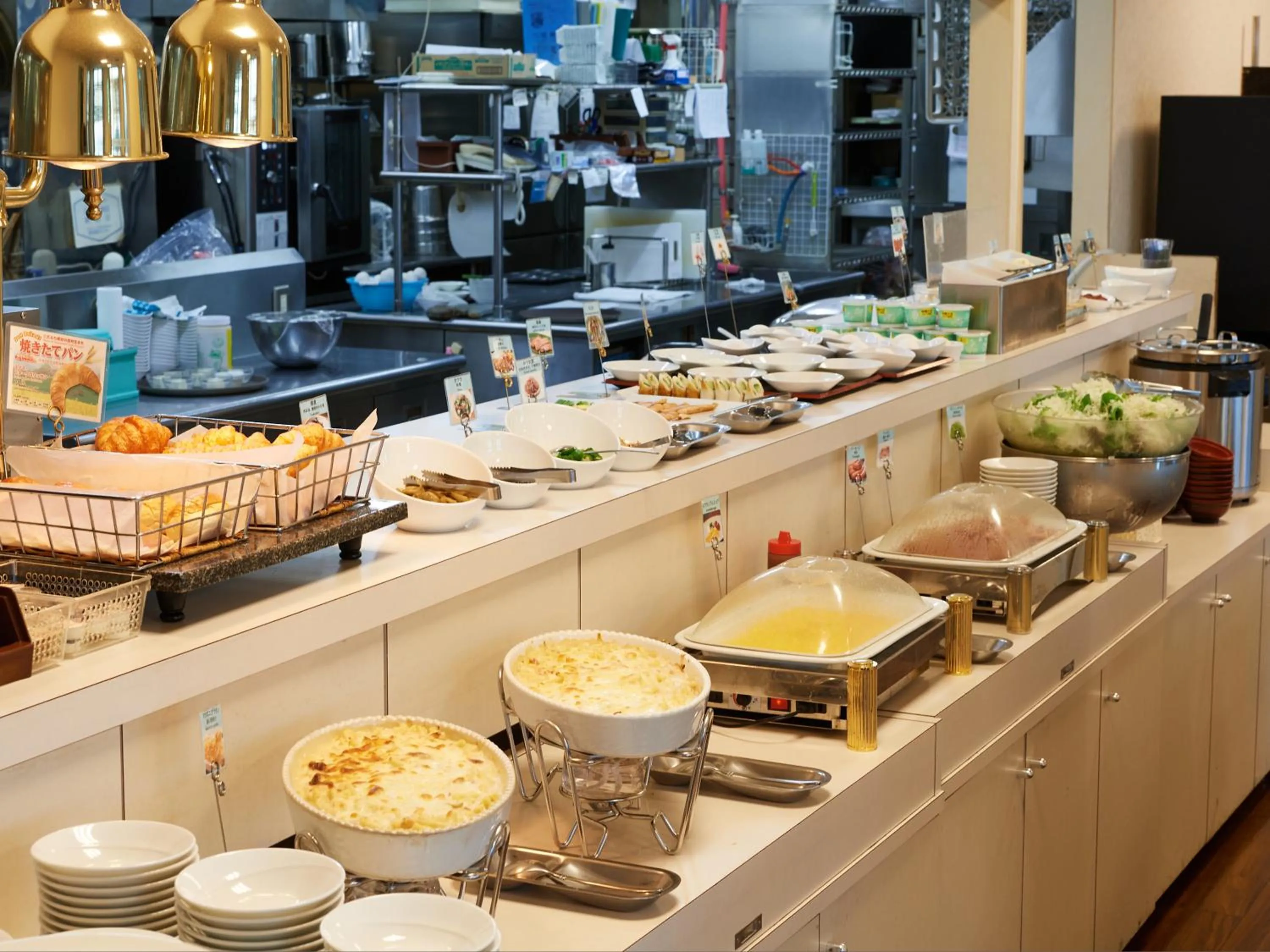 Buffet breakfast in Wind City Hotel