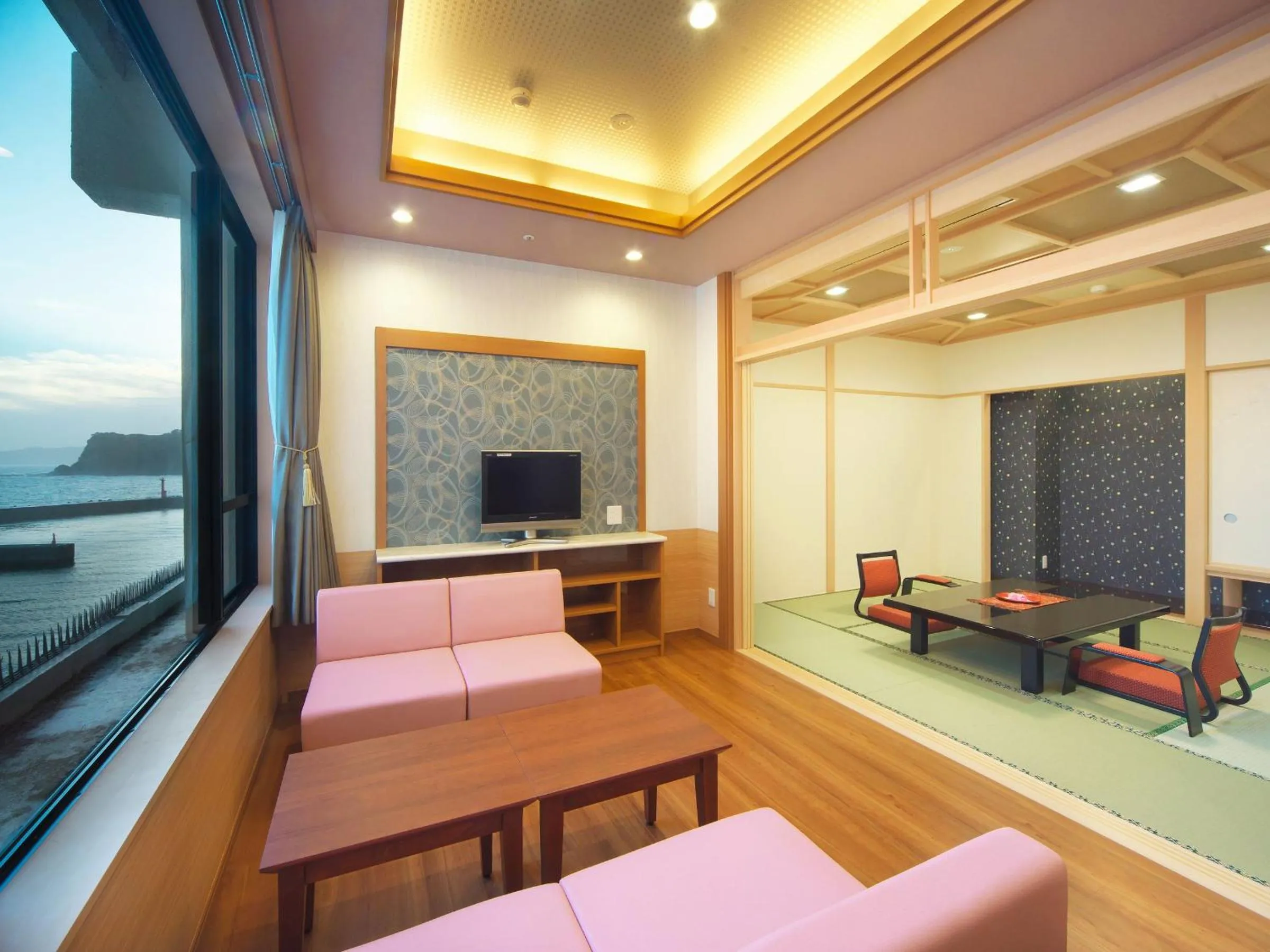 Photo of the whole room in Kichimu