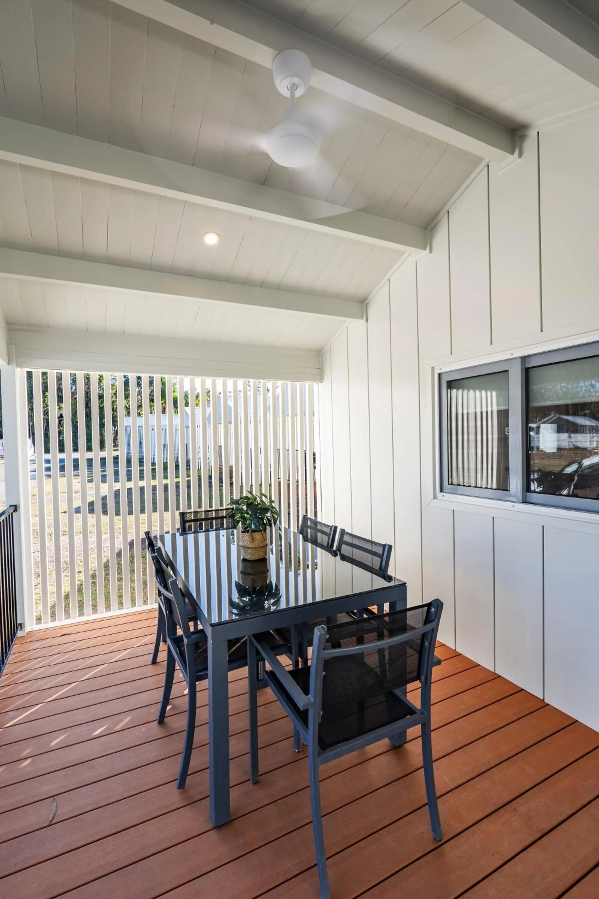 Balcony/Terrace in BIG4 Tasman Holiday Parks - Racecourse Beach