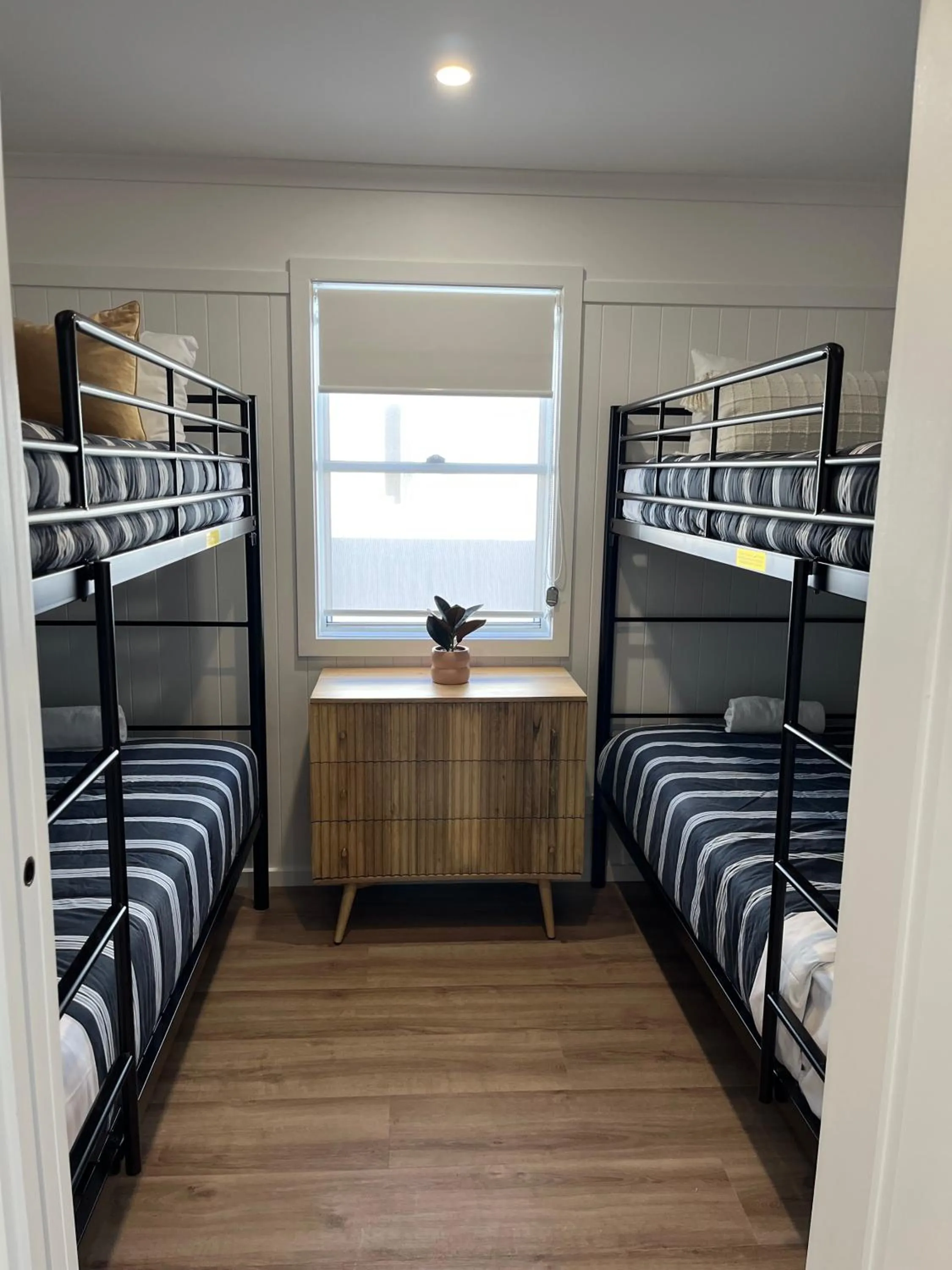 Bedroom, Bed in BIG4 Tasman Holiday Parks - Racecourse Beach