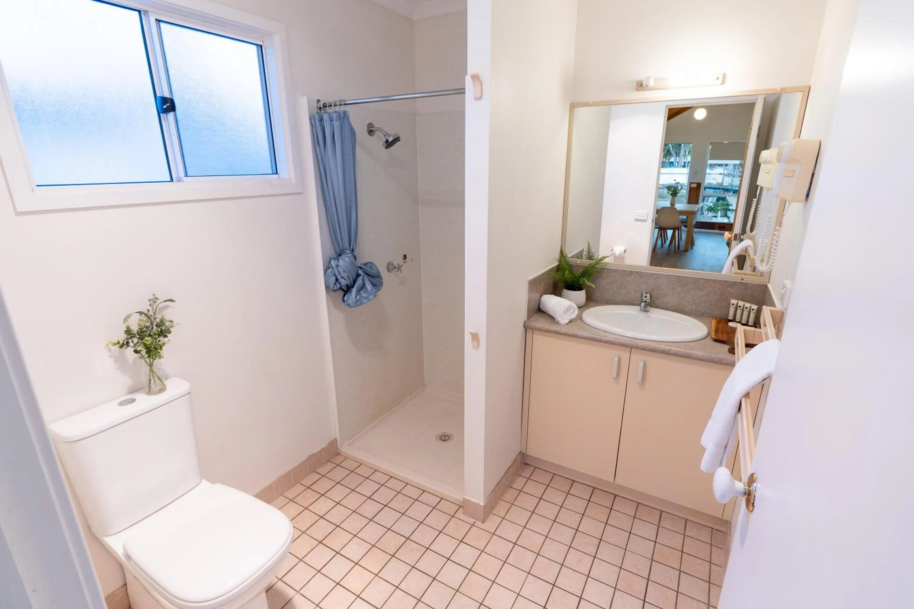 Bathroom in BIG4 Tasman Holiday Parks - Racecourse Beach