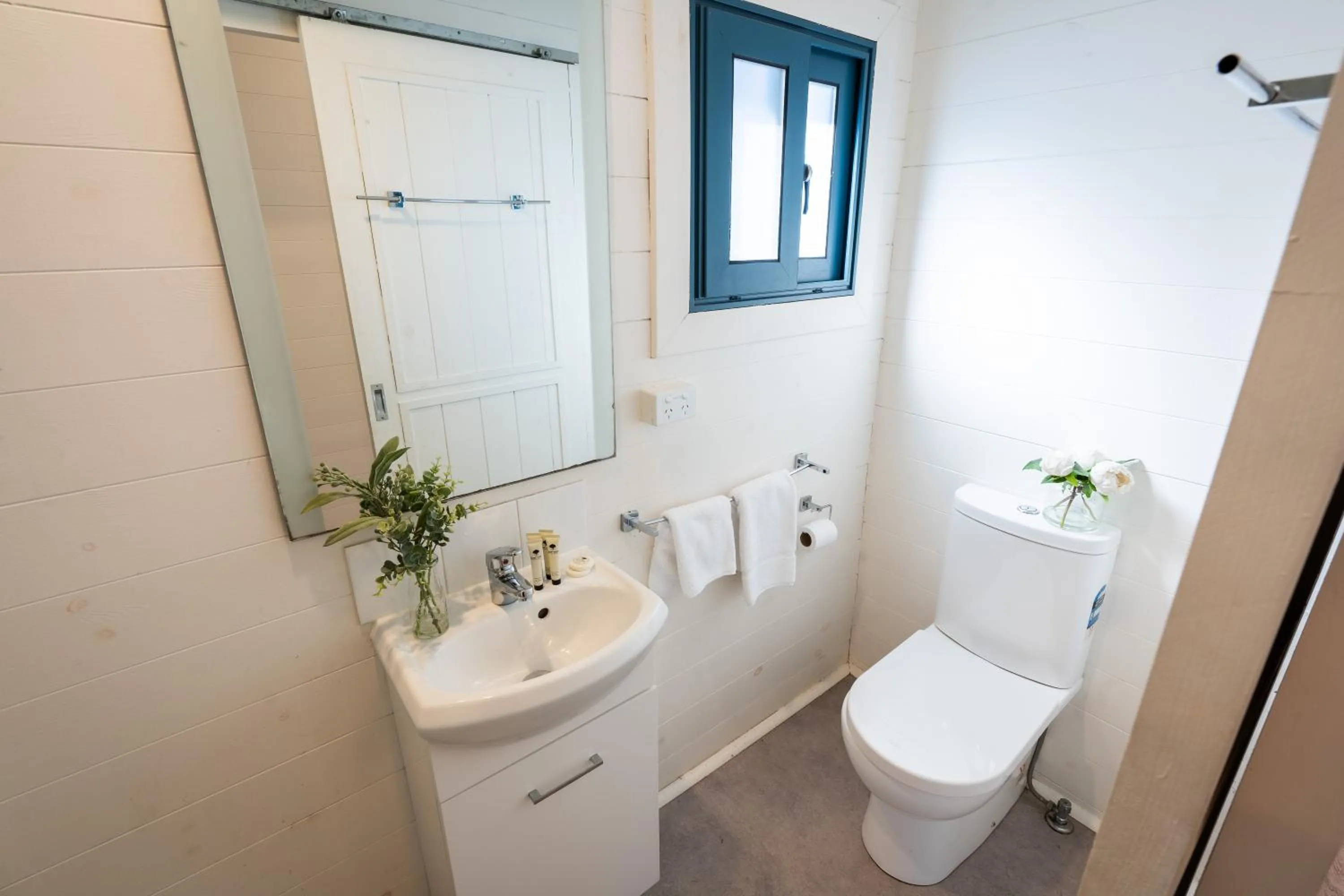 Toilet in BIG4 Tasman Holiday Parks - Racecourse Beach