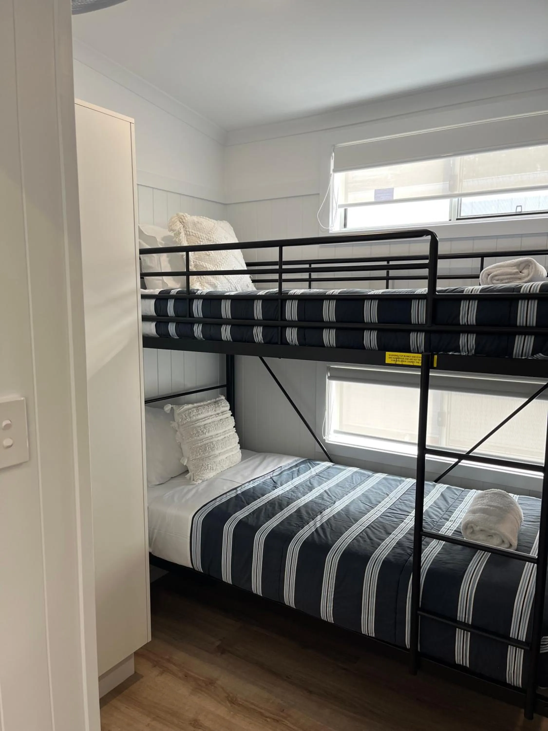 Bedroom, Bed in BIG4 Tasman Holiday Parks - Racecourse Beach