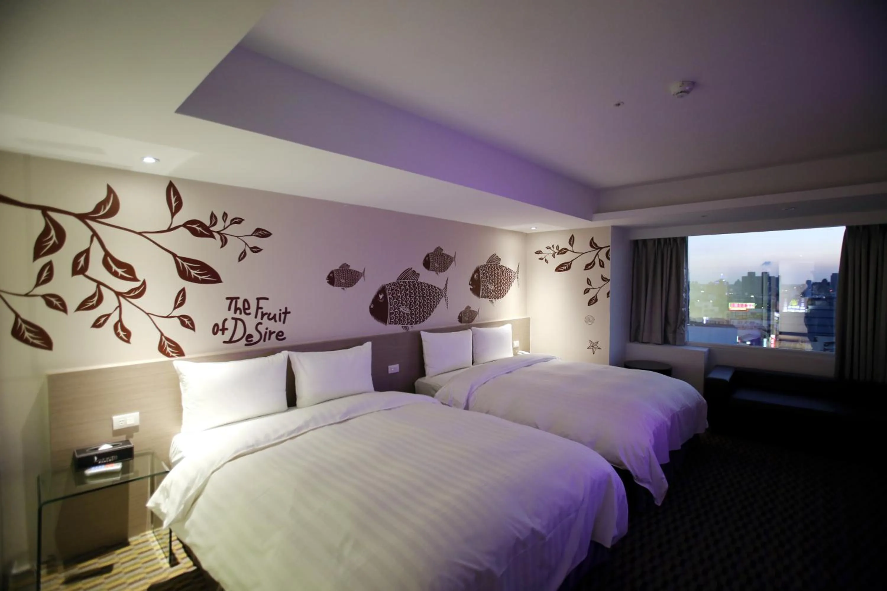 Photo of the whole room, Bed in Chiayi Look Hotel