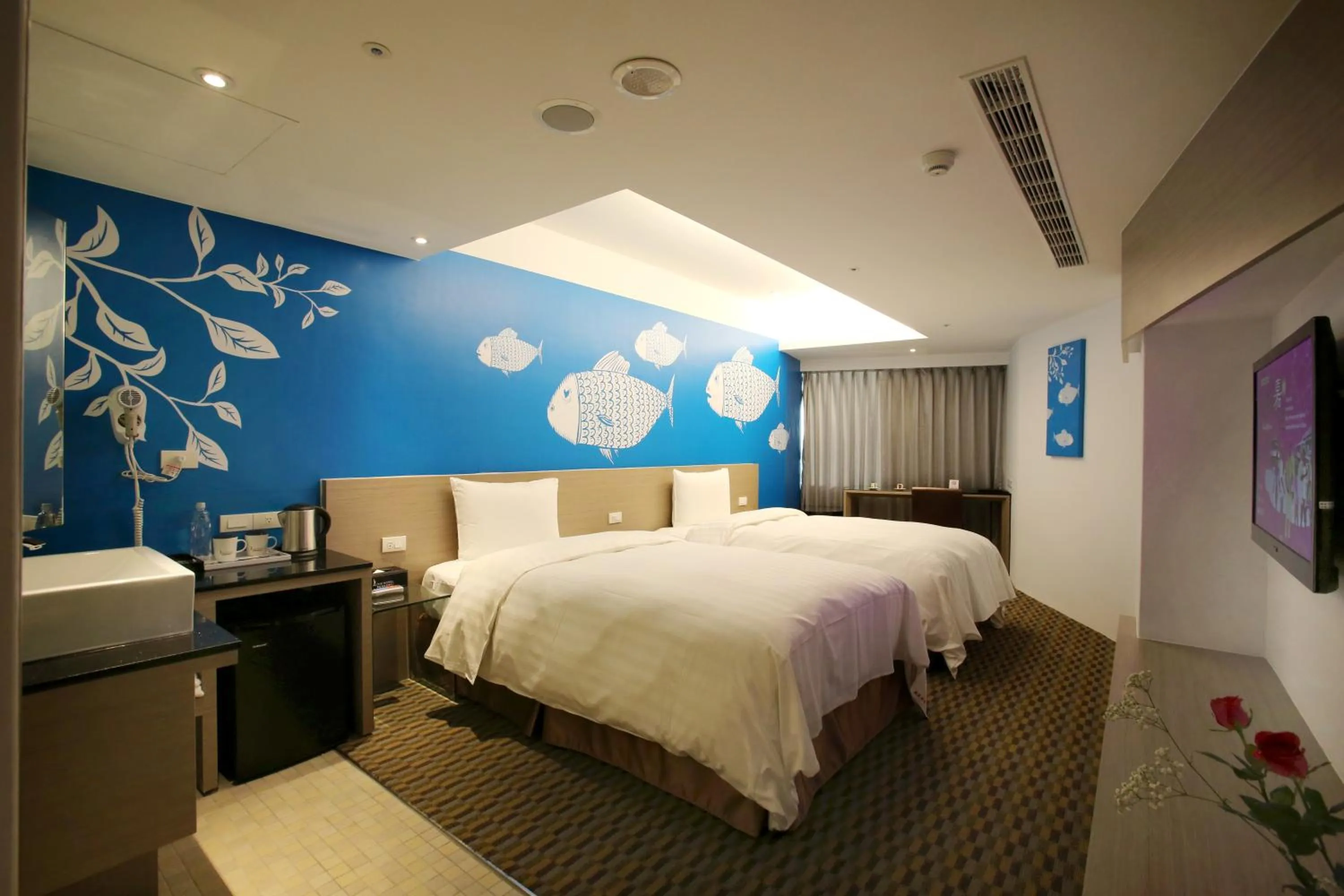 Photo of the whole room, Bed in Chiayi Look Hotel