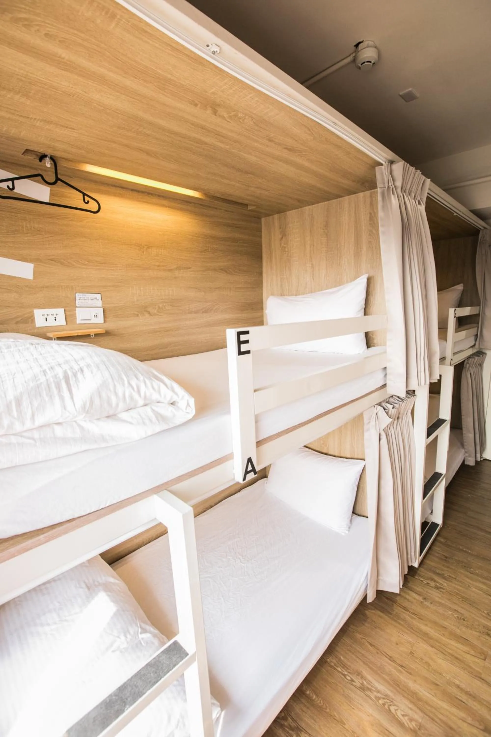 bunk bed, Bed in Paper Plane Hostel