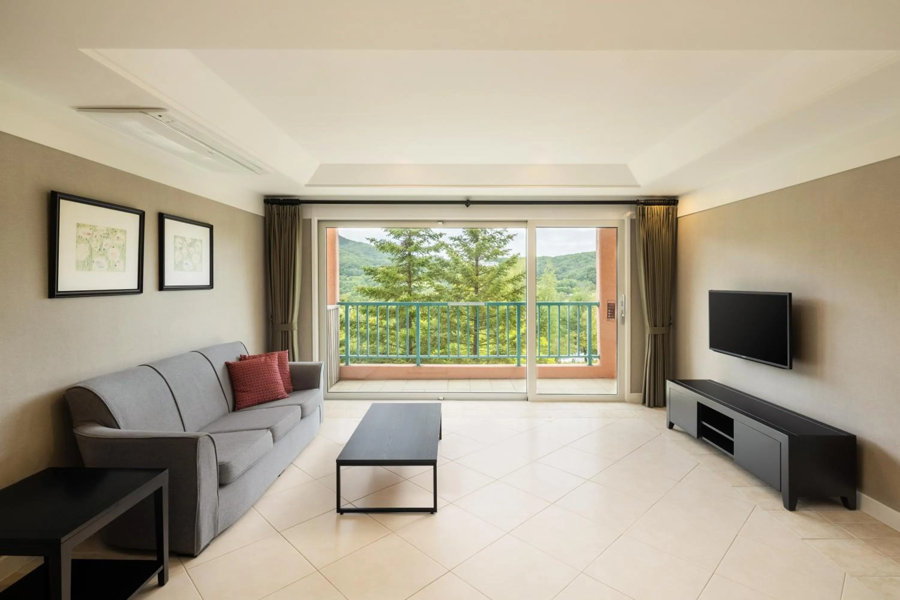 Oak Valley Resort Valley Village