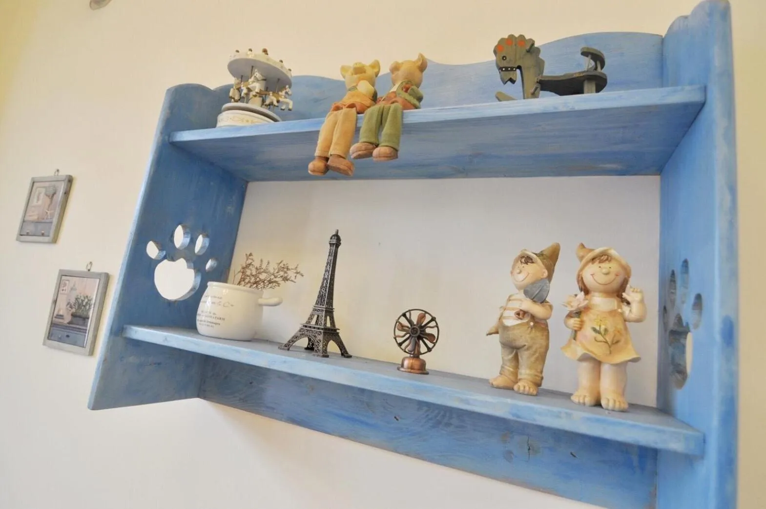 Decorative detail in Village Villa B&B