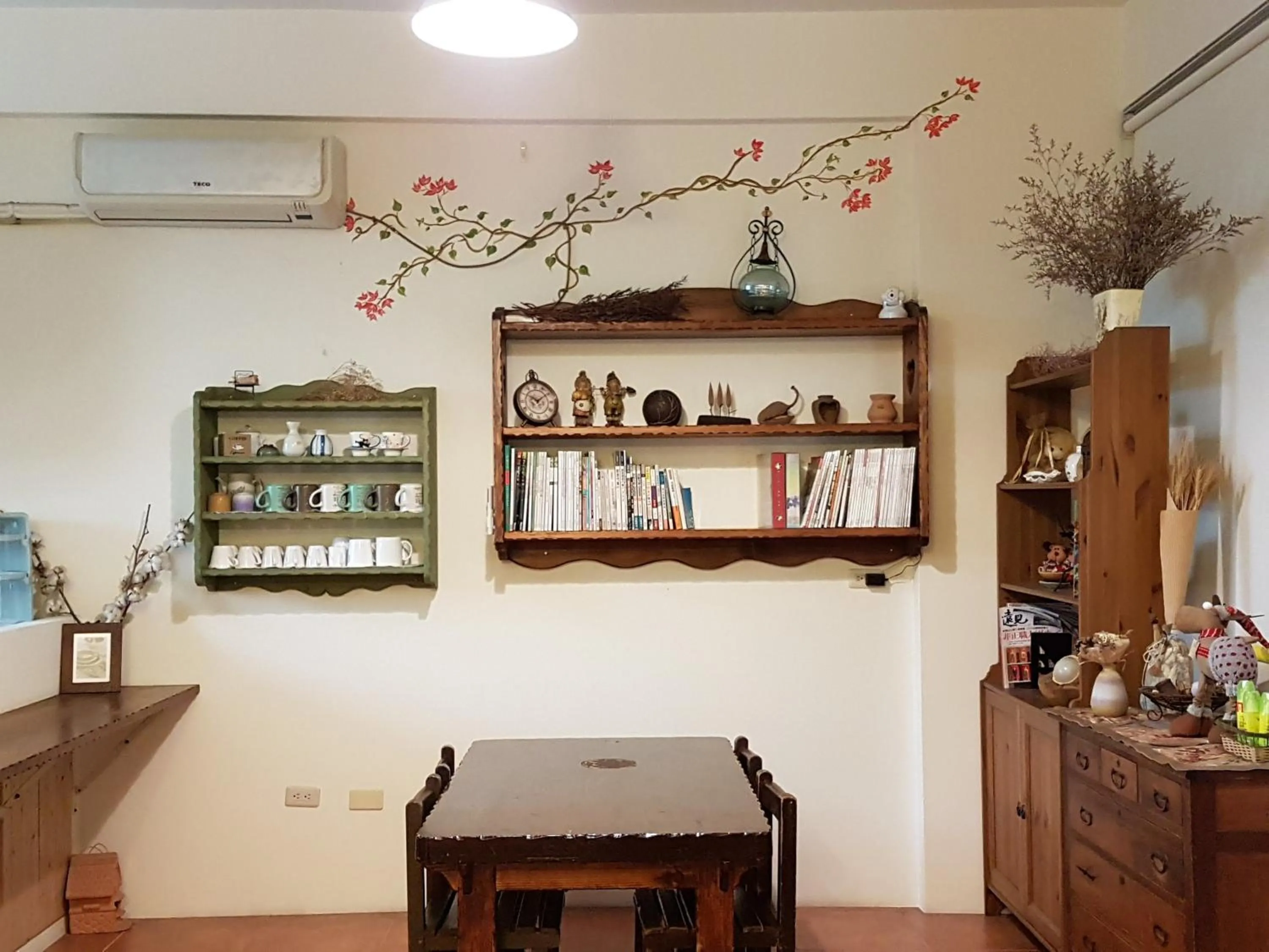 Seating area in Village Villa B&B