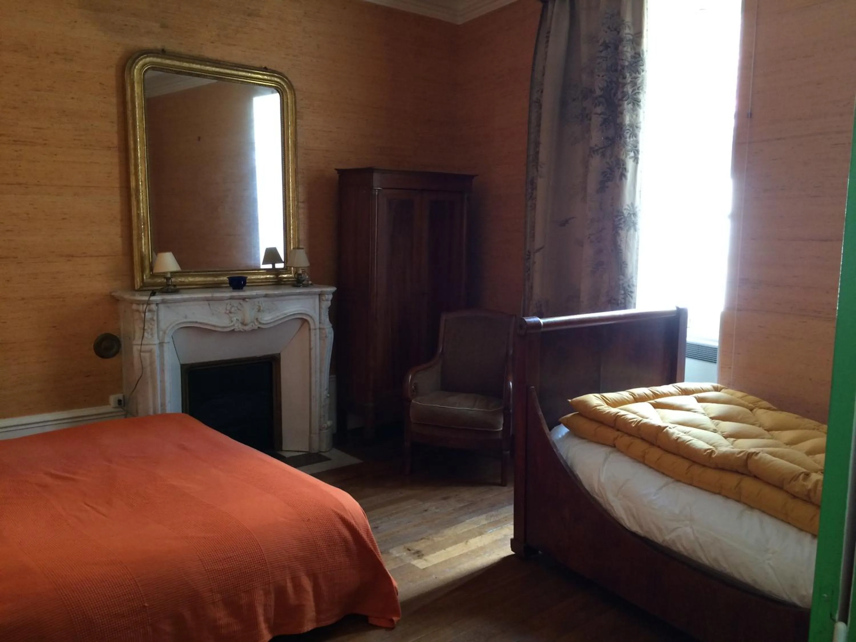 Photo of the whole room, Bed in La Maison Févret