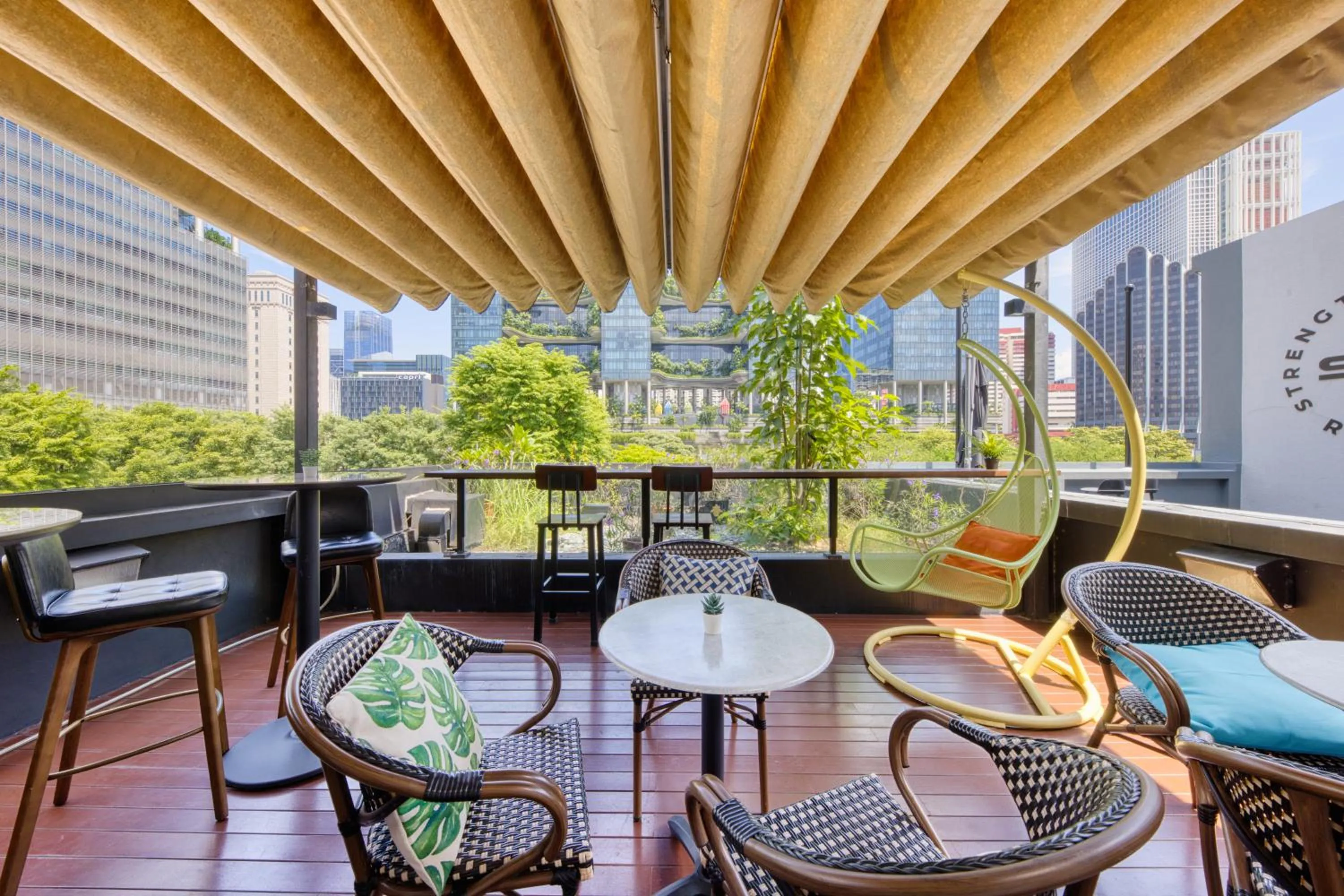 Balcony/Terrace in Habyt Clarke Quay