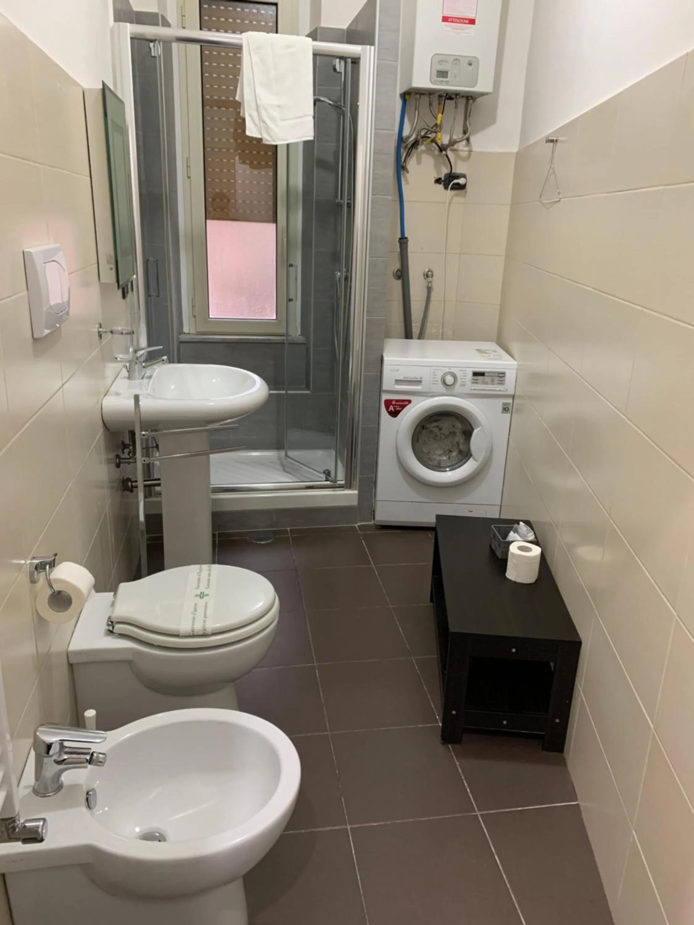 Bathroom in Iris Inn