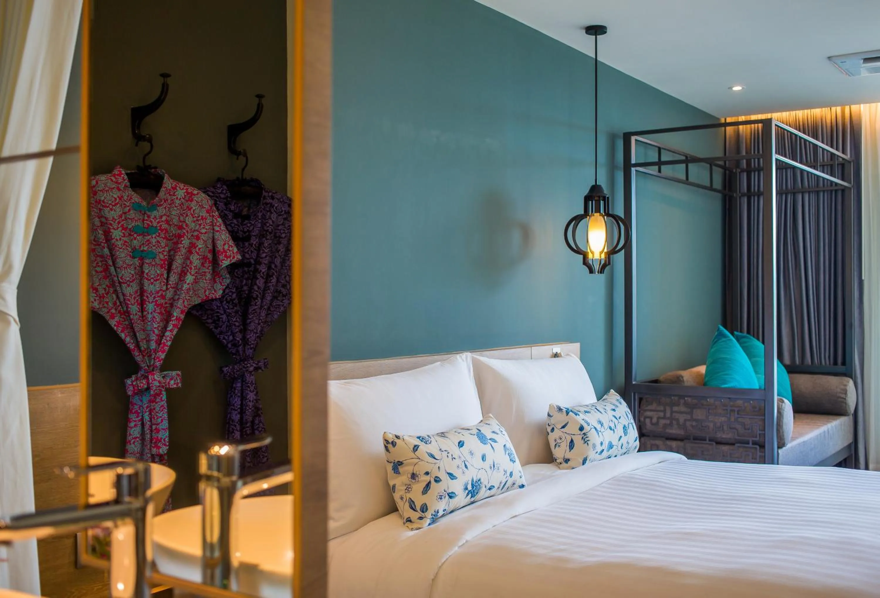 Bedroom, Bed in Fusion Suites Phuket Patong