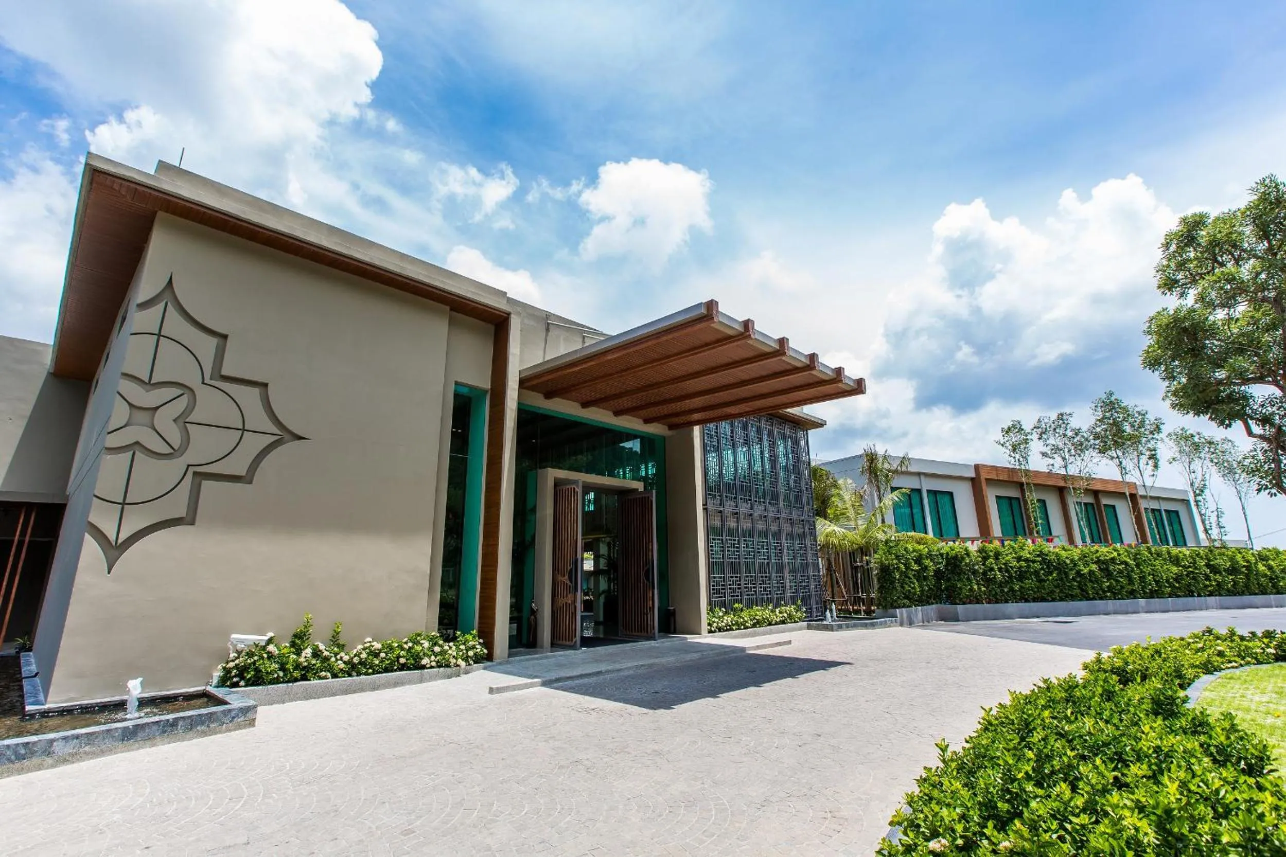 Facade/entrance in Fusion Suites Phuket Patong