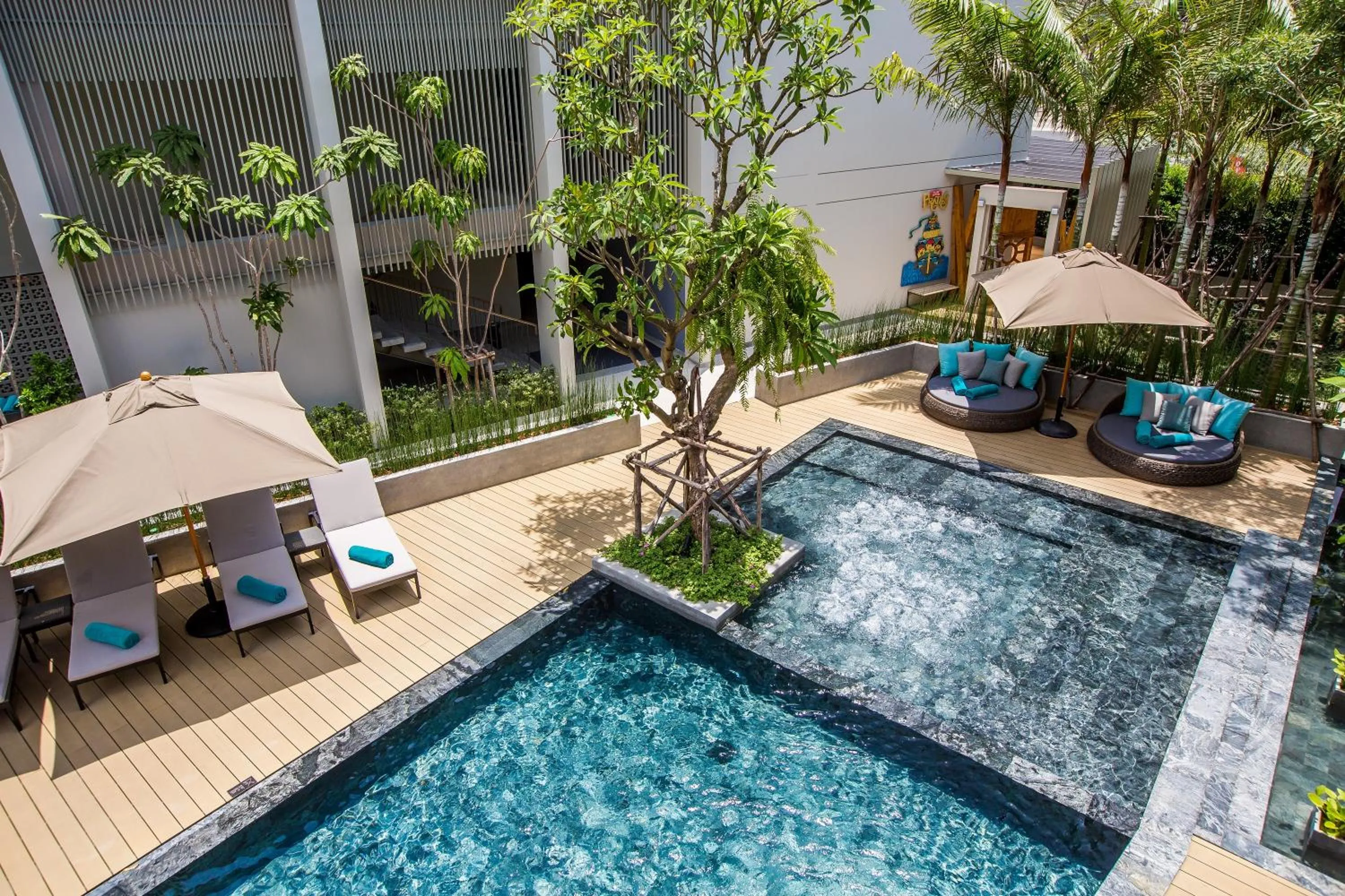 Swimming pool in Fusion Suites Phuket Patong