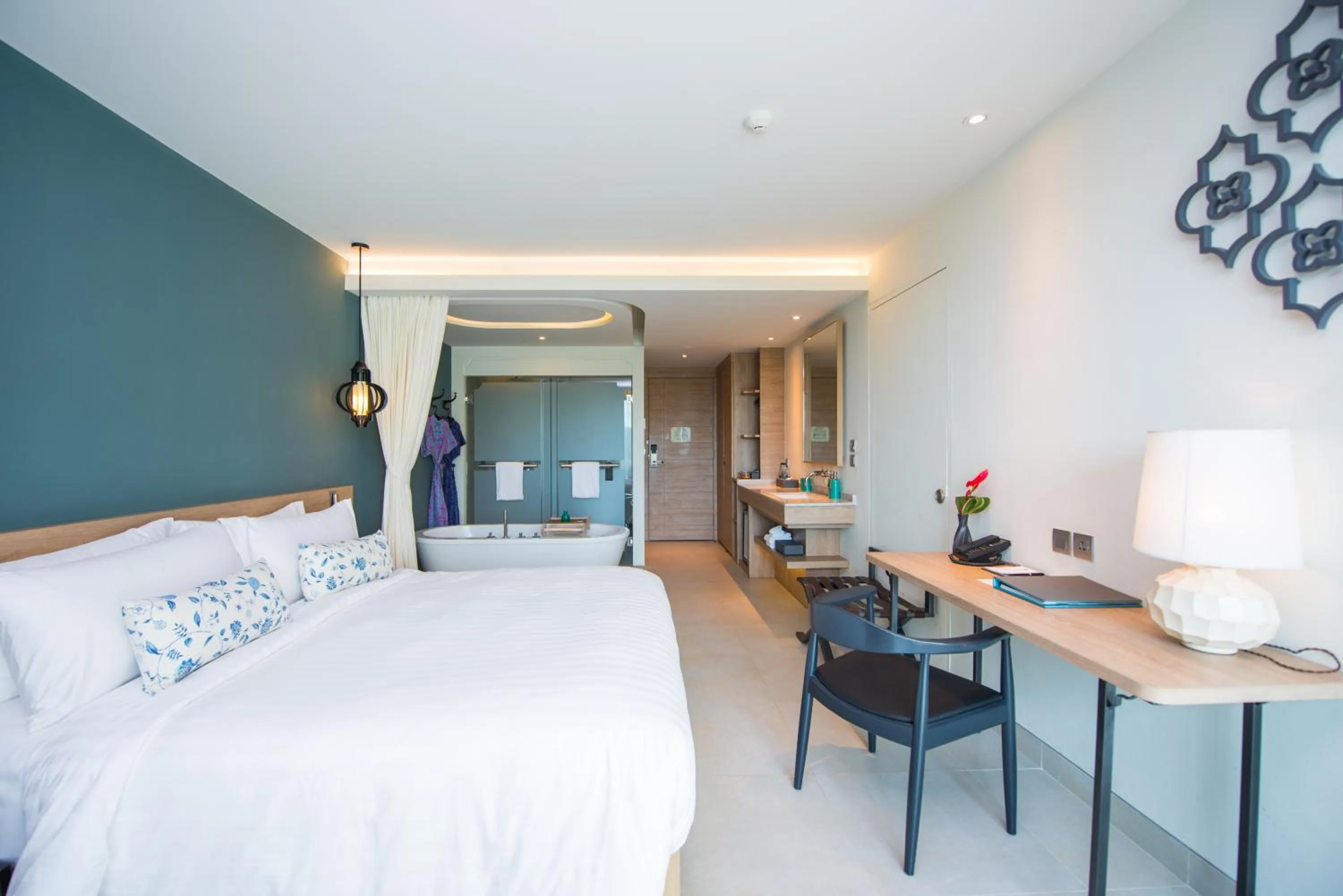 Bedroom, Bed in Fusion Suites Phuket Patong