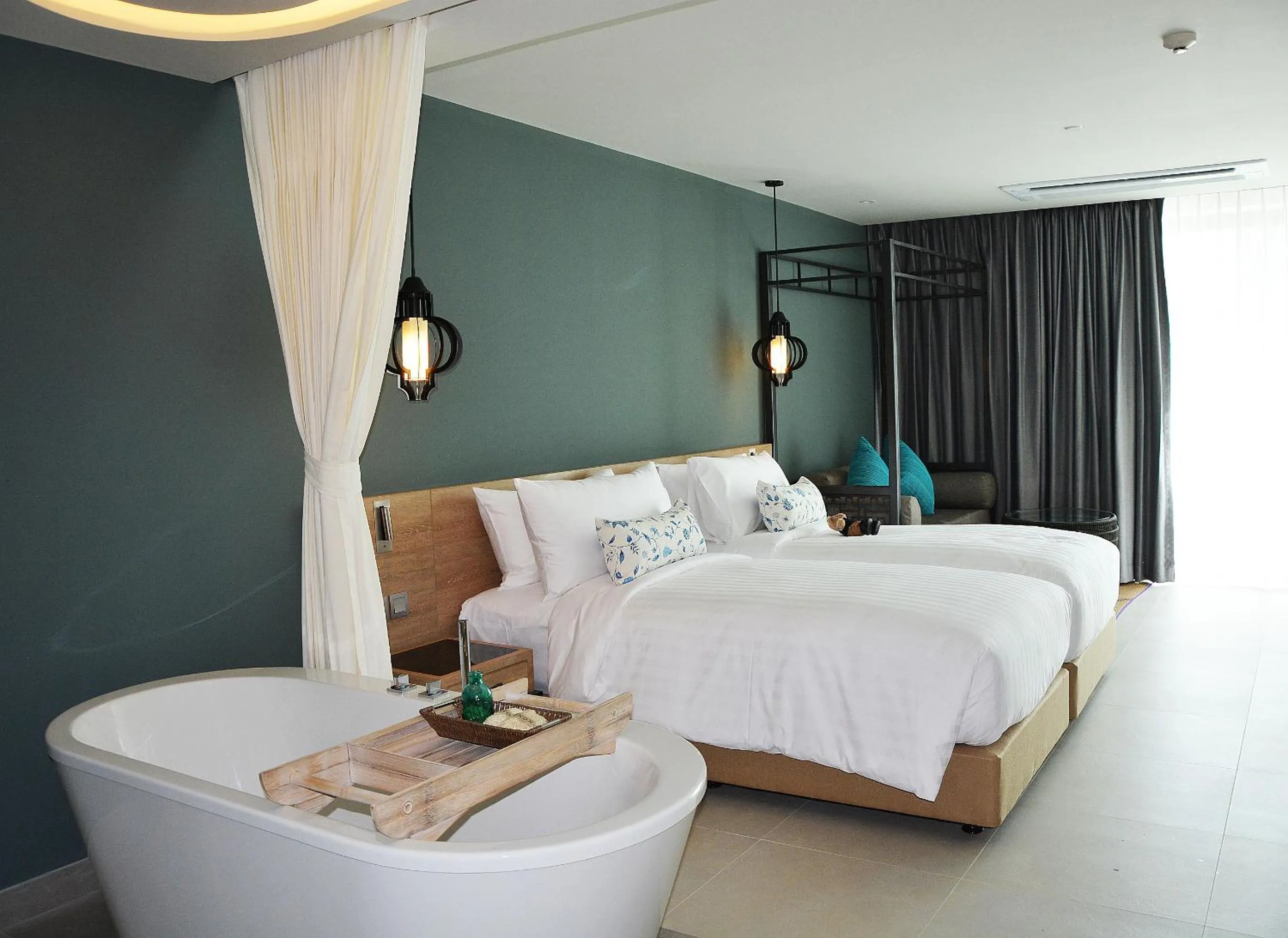 Bedroom, Bed in Fusion Suites Phuket Patong