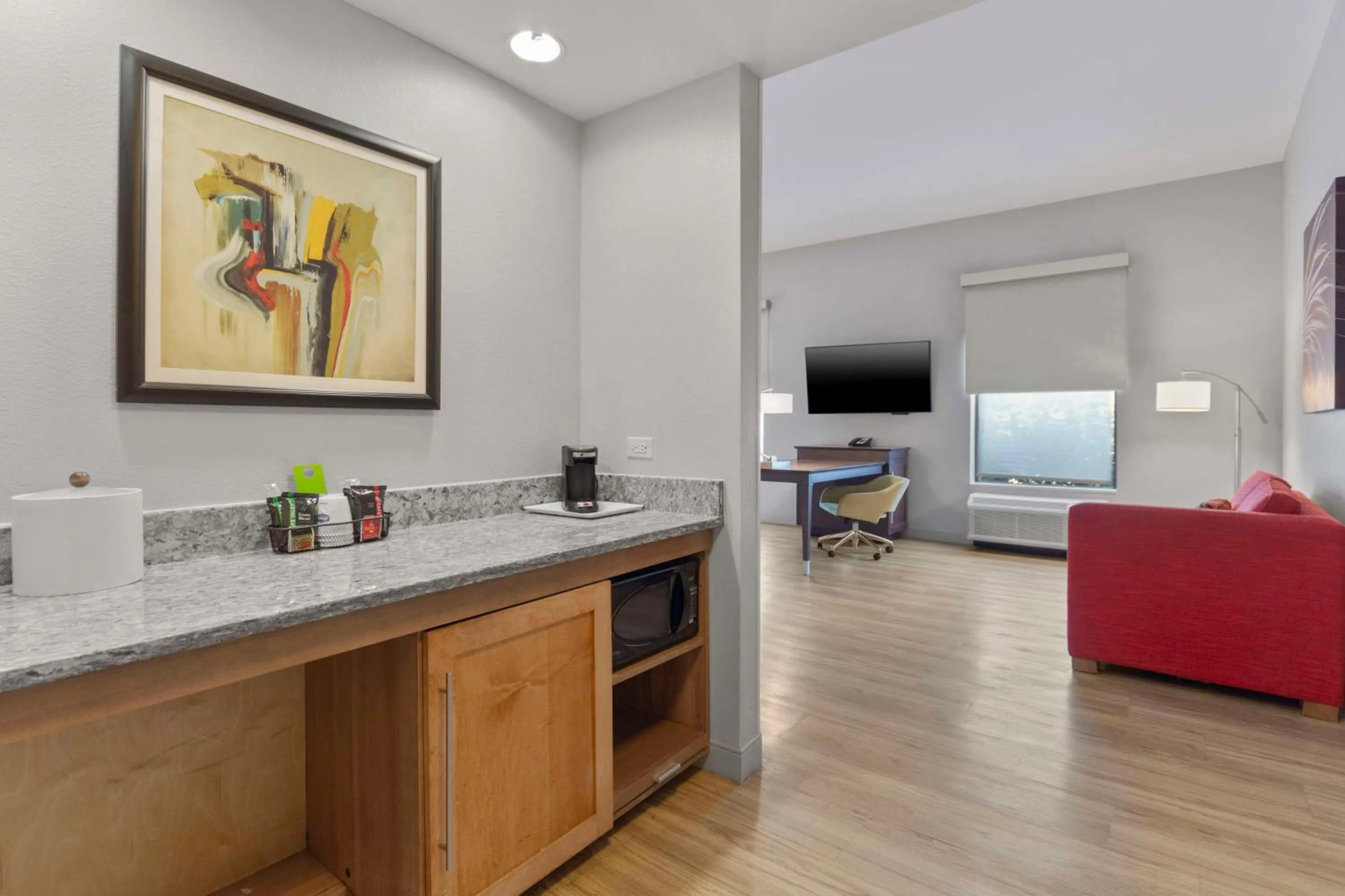 Kitchen or kitchenette in Hampton Inn & Suites Columbus Scioto Downs