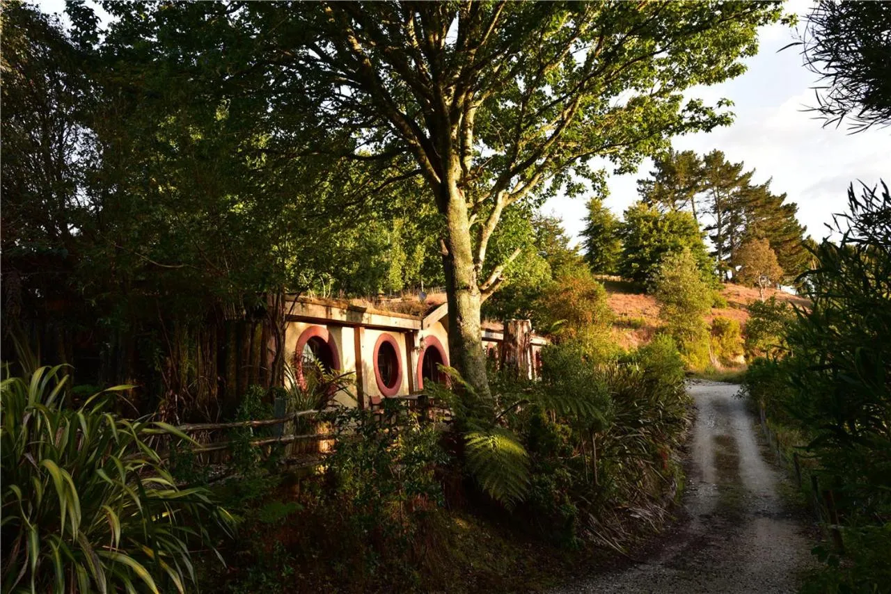 Property building in Woodlyn Park Motel