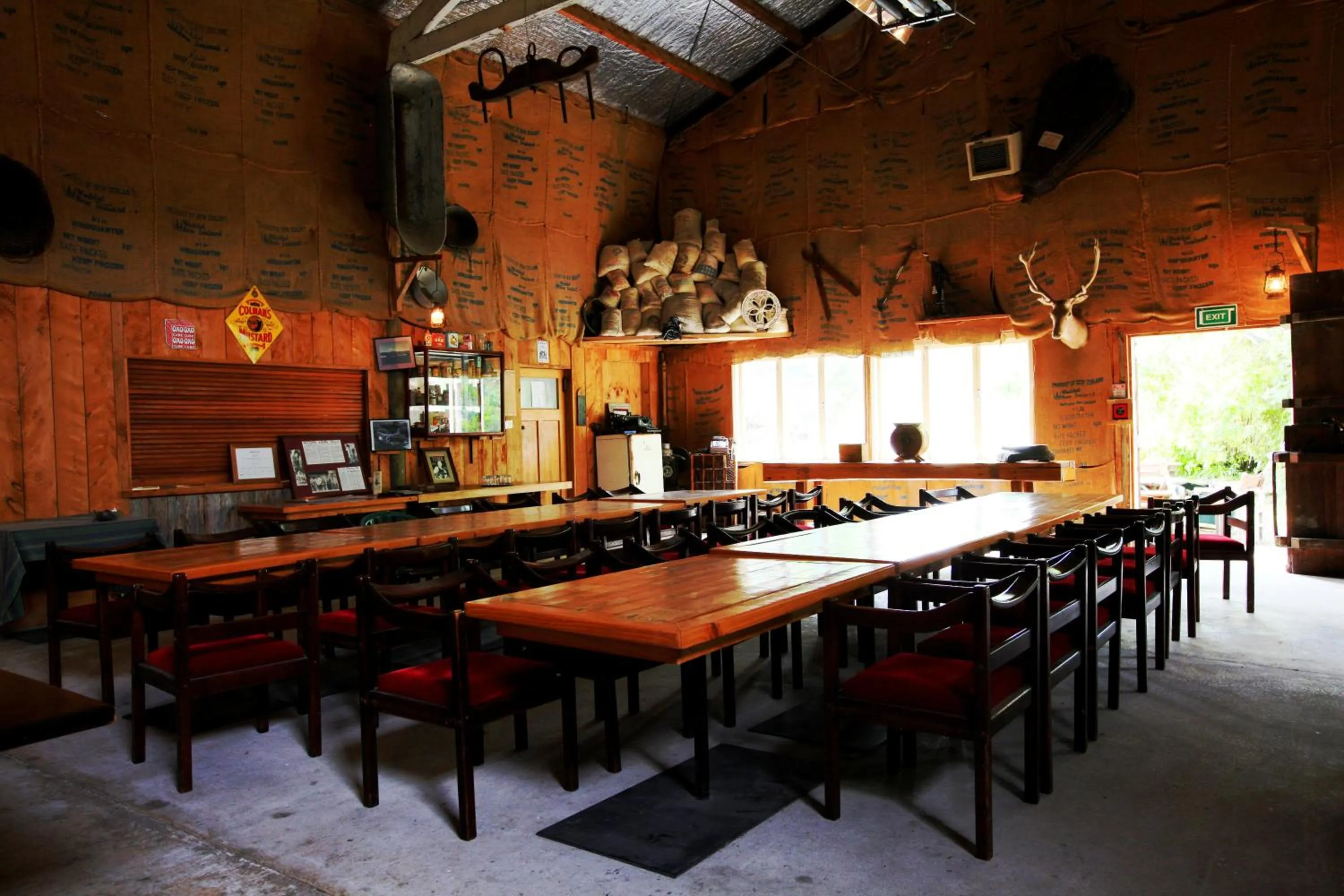 Lounge or bar in Woodlyn Park Motel