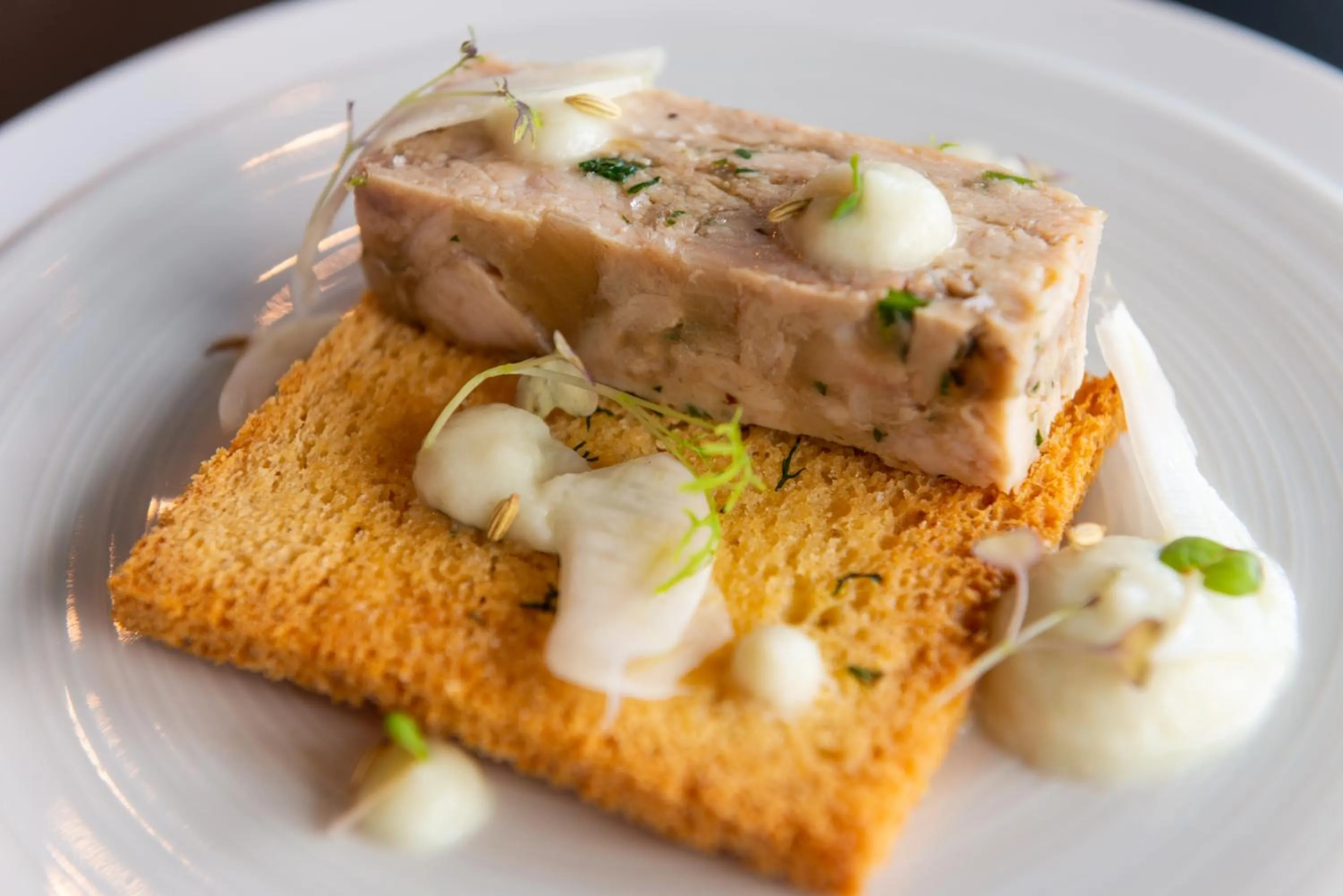 Restaurant/places to eat in Hôtel Omnubo Collection