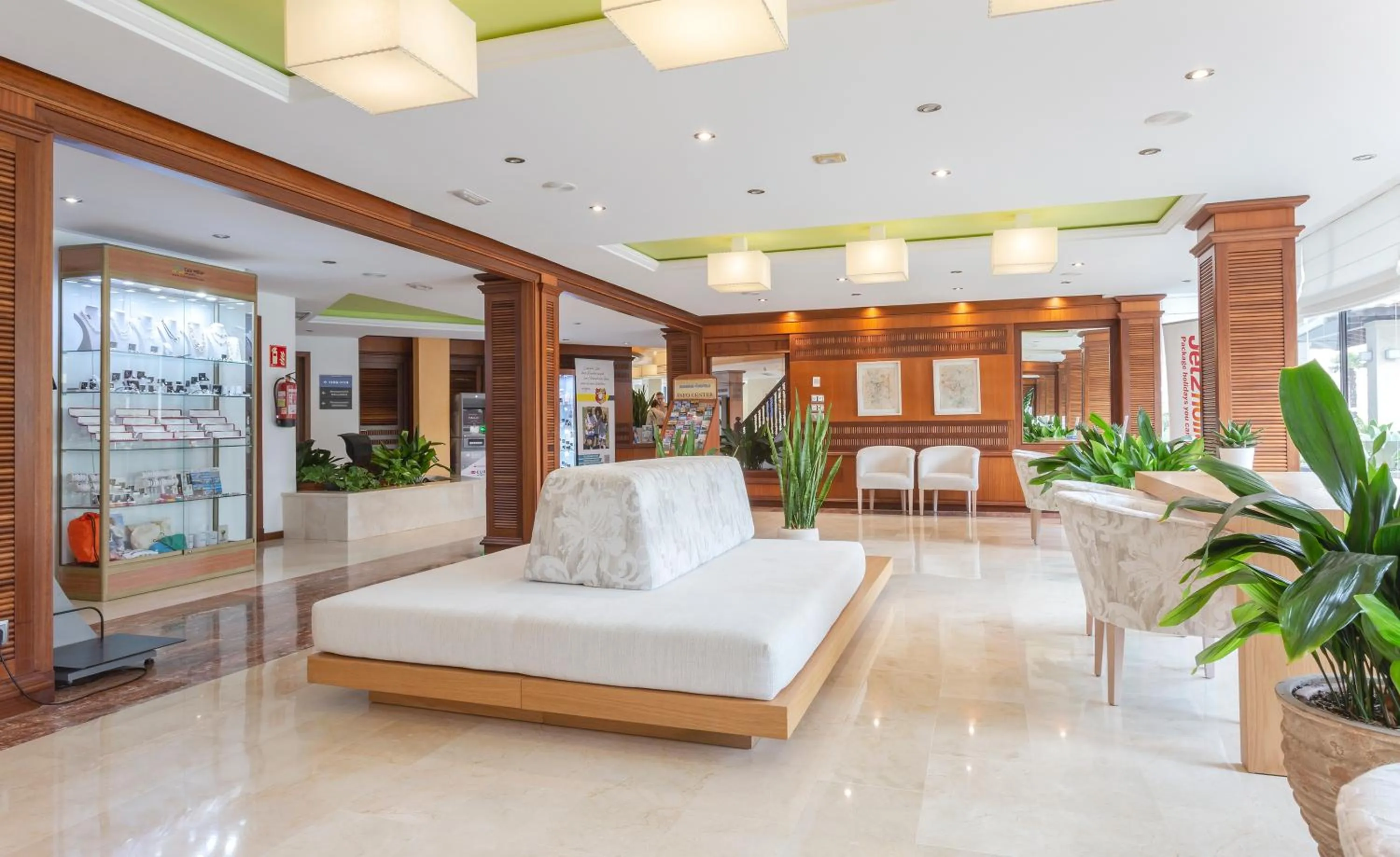 Property building in Marins Playa