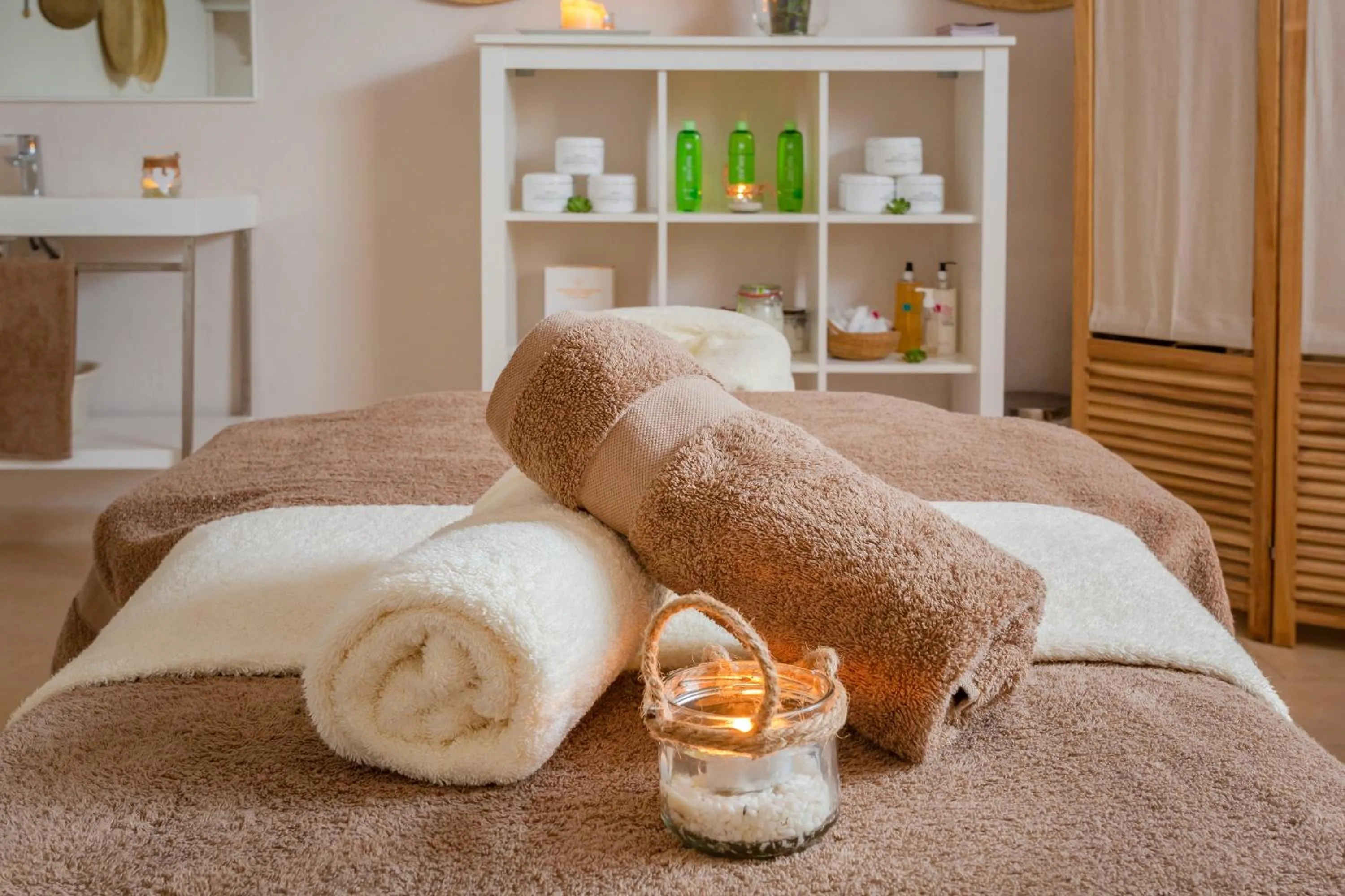 Massage, Bed in Marins Playa