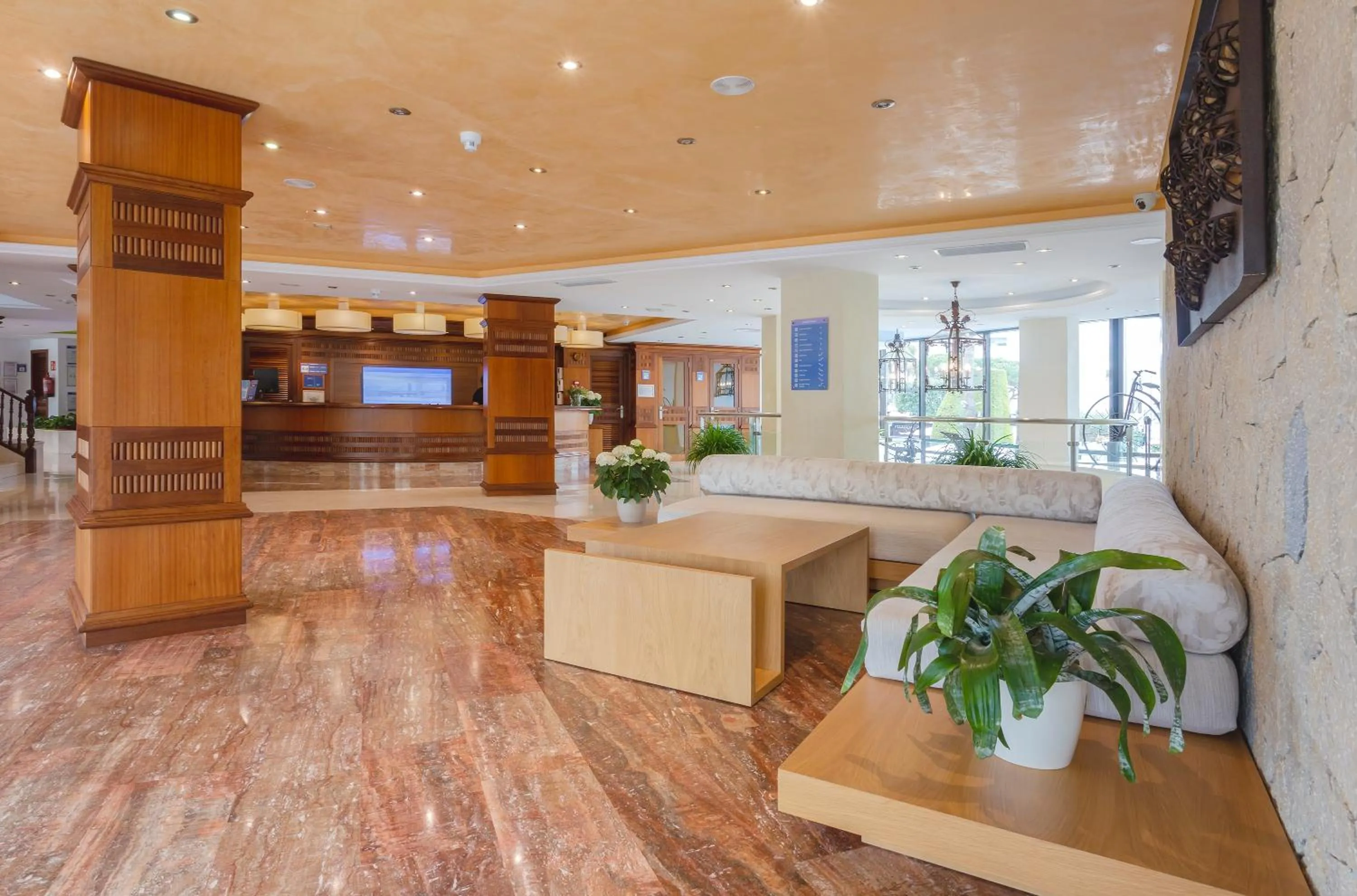 Property building in Marins Playa