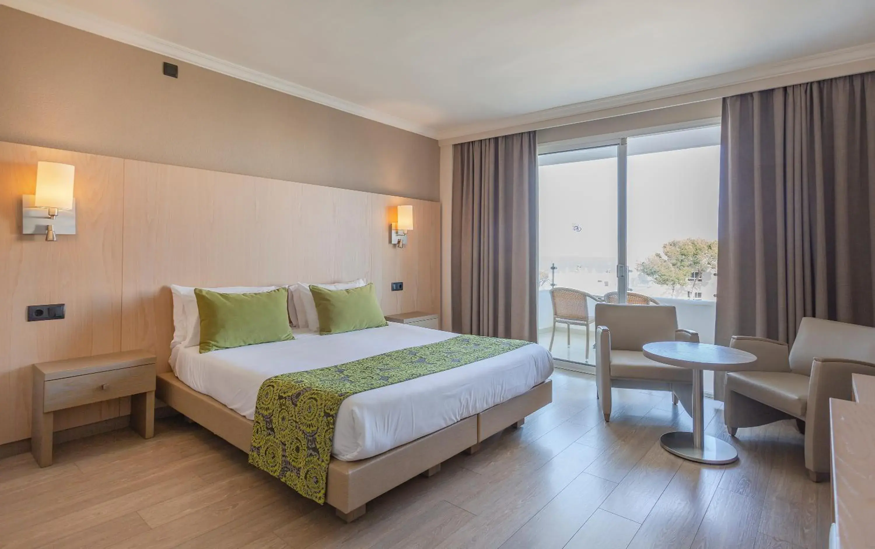 Double Room with Pool View in Marins Playa Double Room with Pool View in Marins Playa