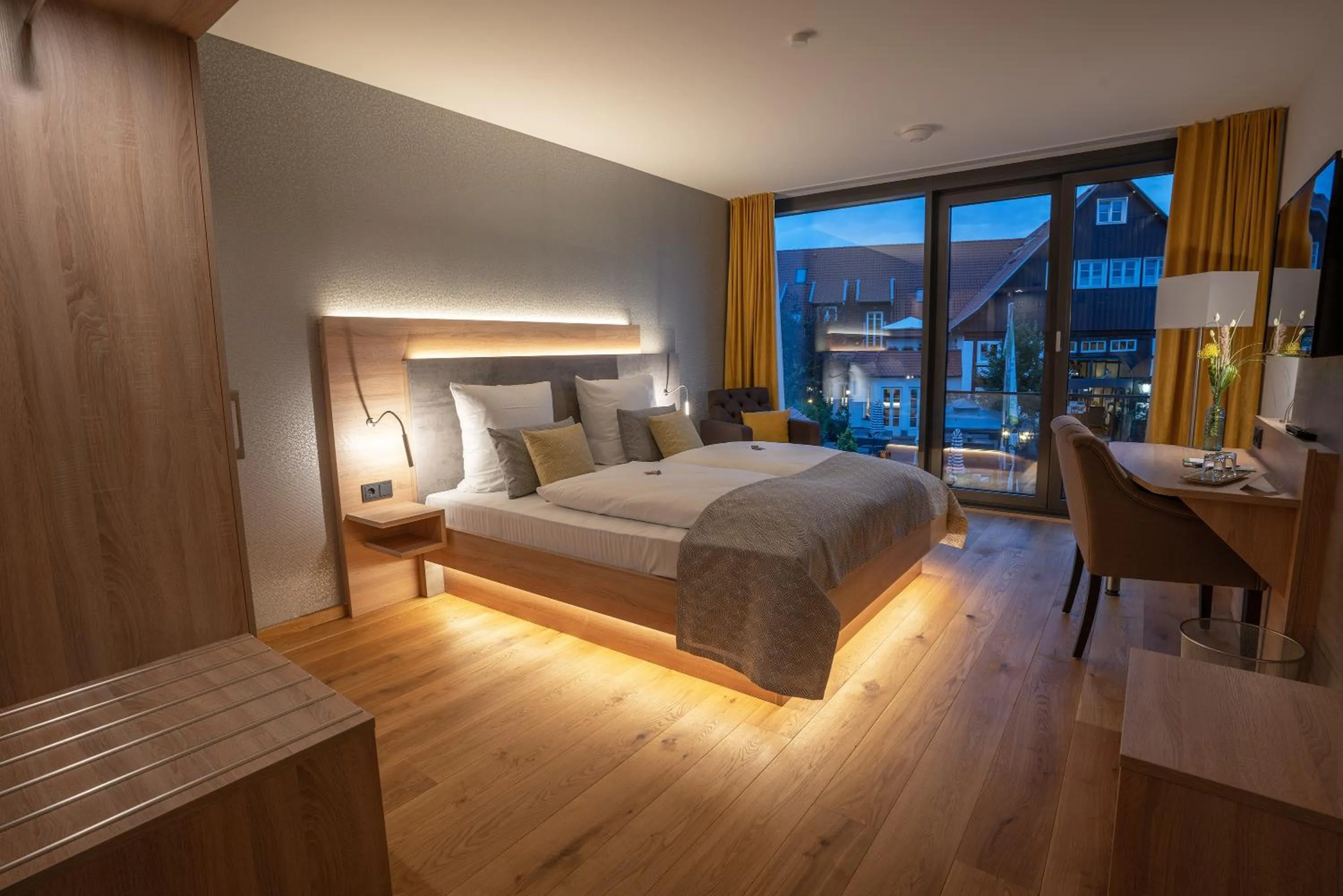 Living room, Bed in Hotel ten Hoopen Restaurant Deele