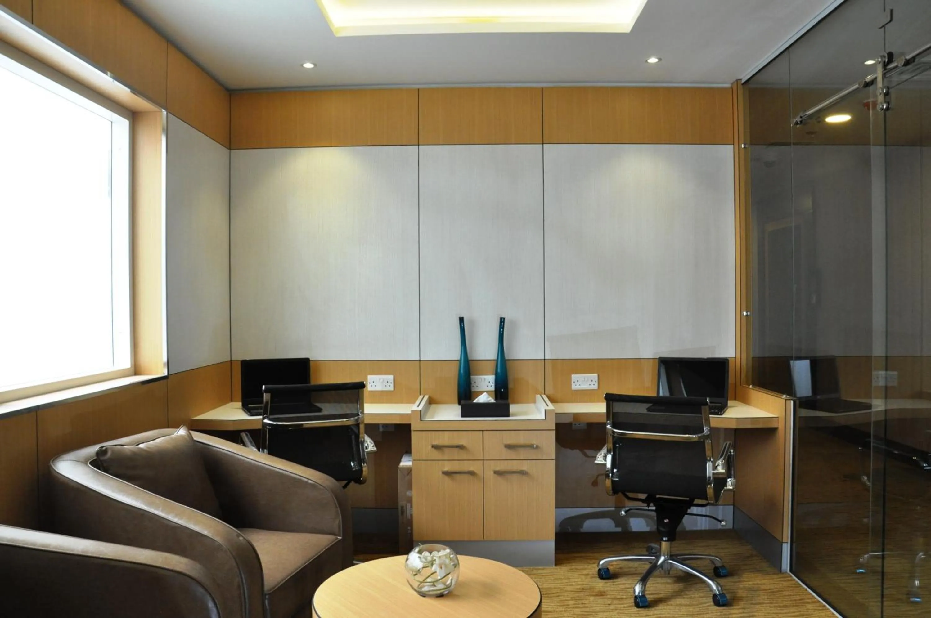 Business facilities in Fortune Park Hotel
