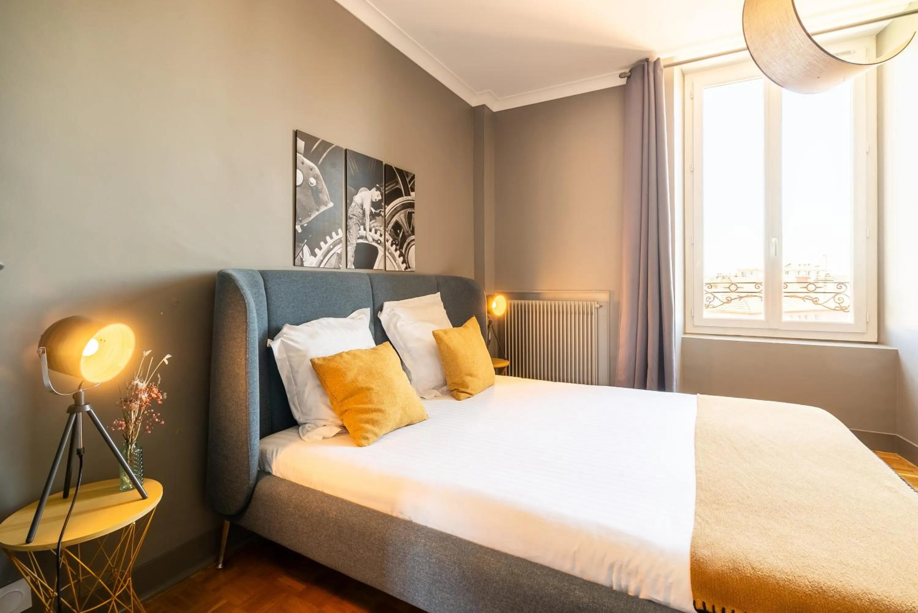 Bed in Dupain & Dubeurre Appart'hôtel - Parking en supp