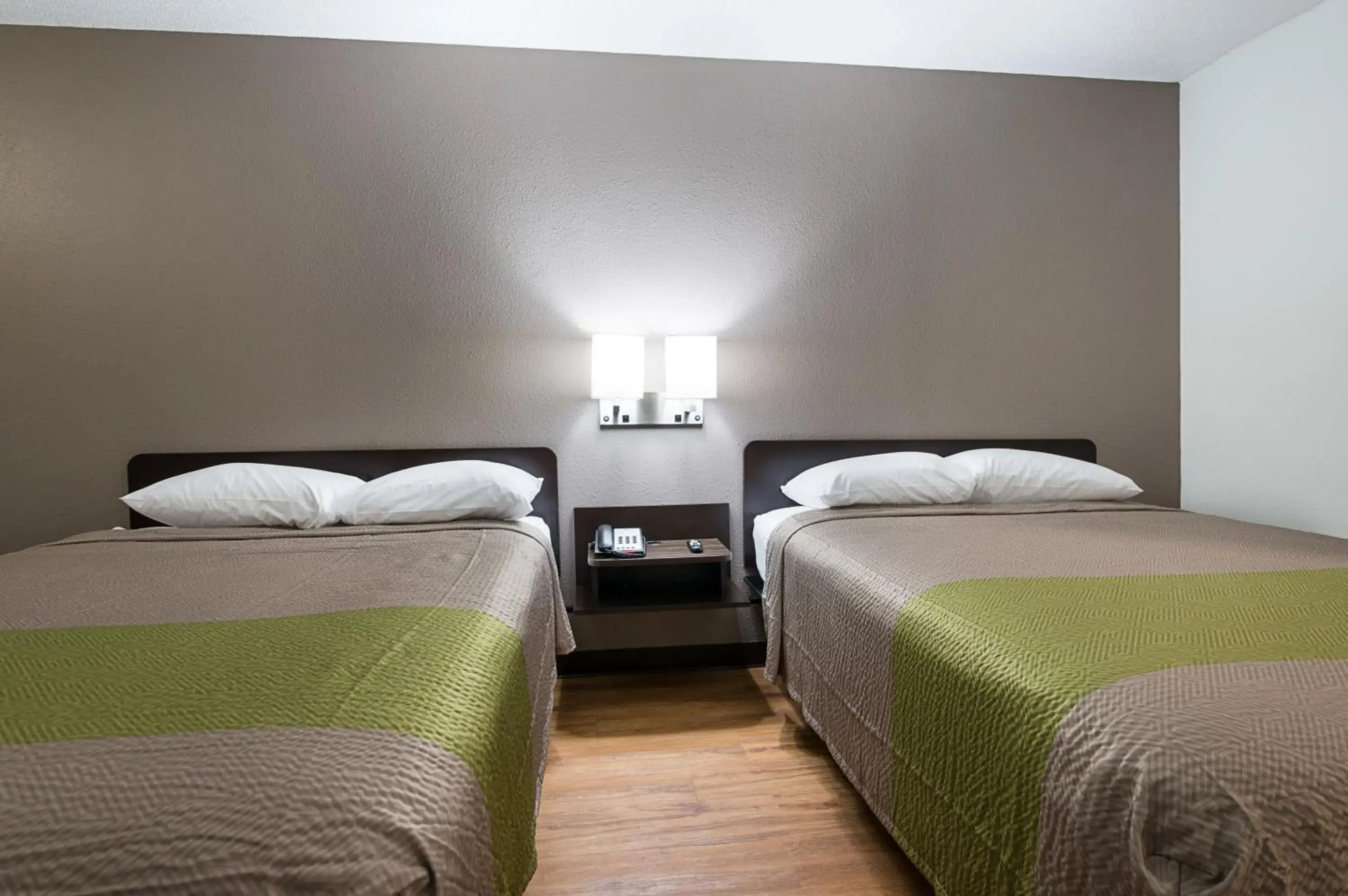 Queen Room with Two Queen Beds - single occupancy - Smoking in Motel 6-New Iberia, LA Queen Room with Two Queen Beds - single occupancy - Smoking in Motel 6-New Iberia, LA