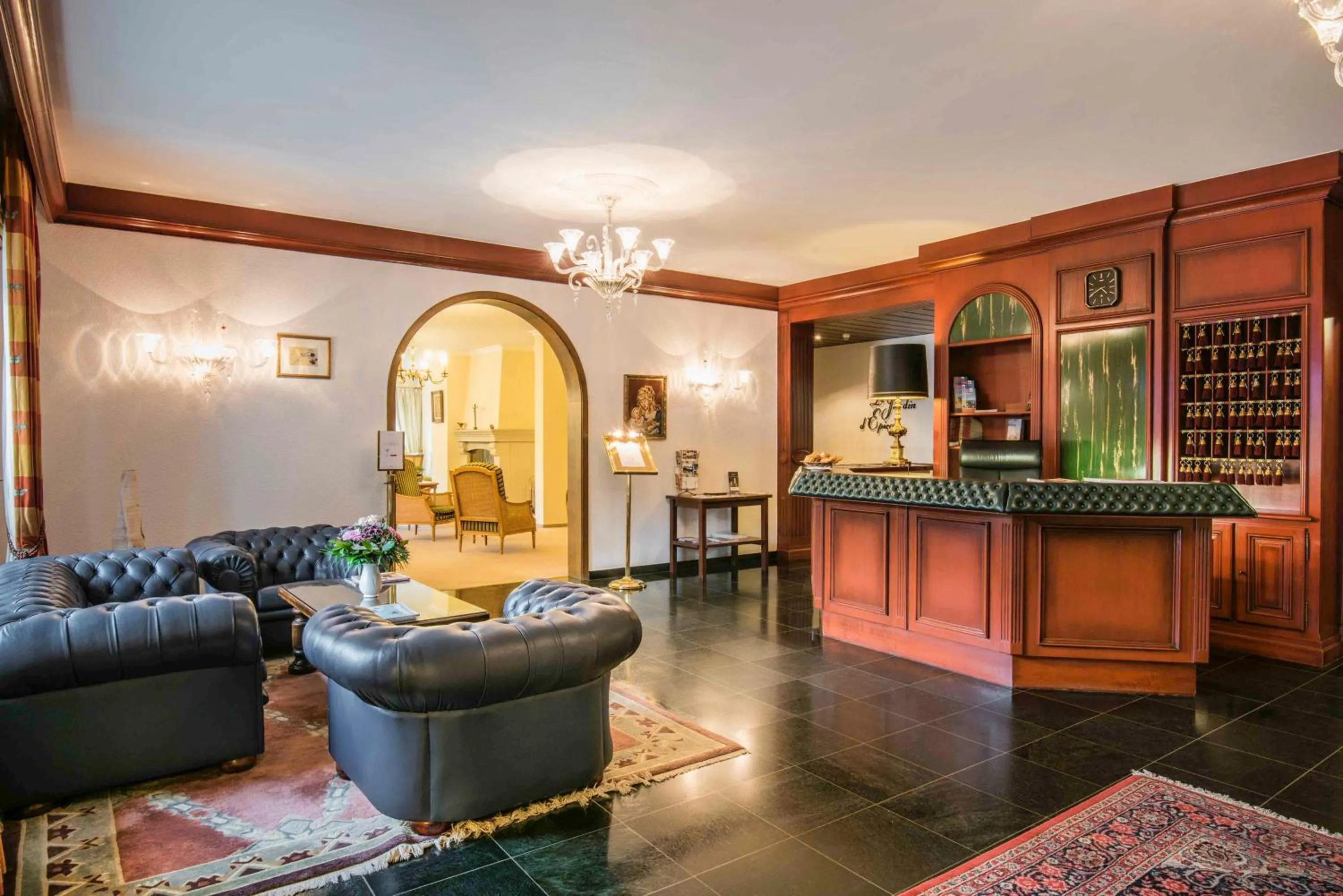 Lobby or reception in Eden au Lac