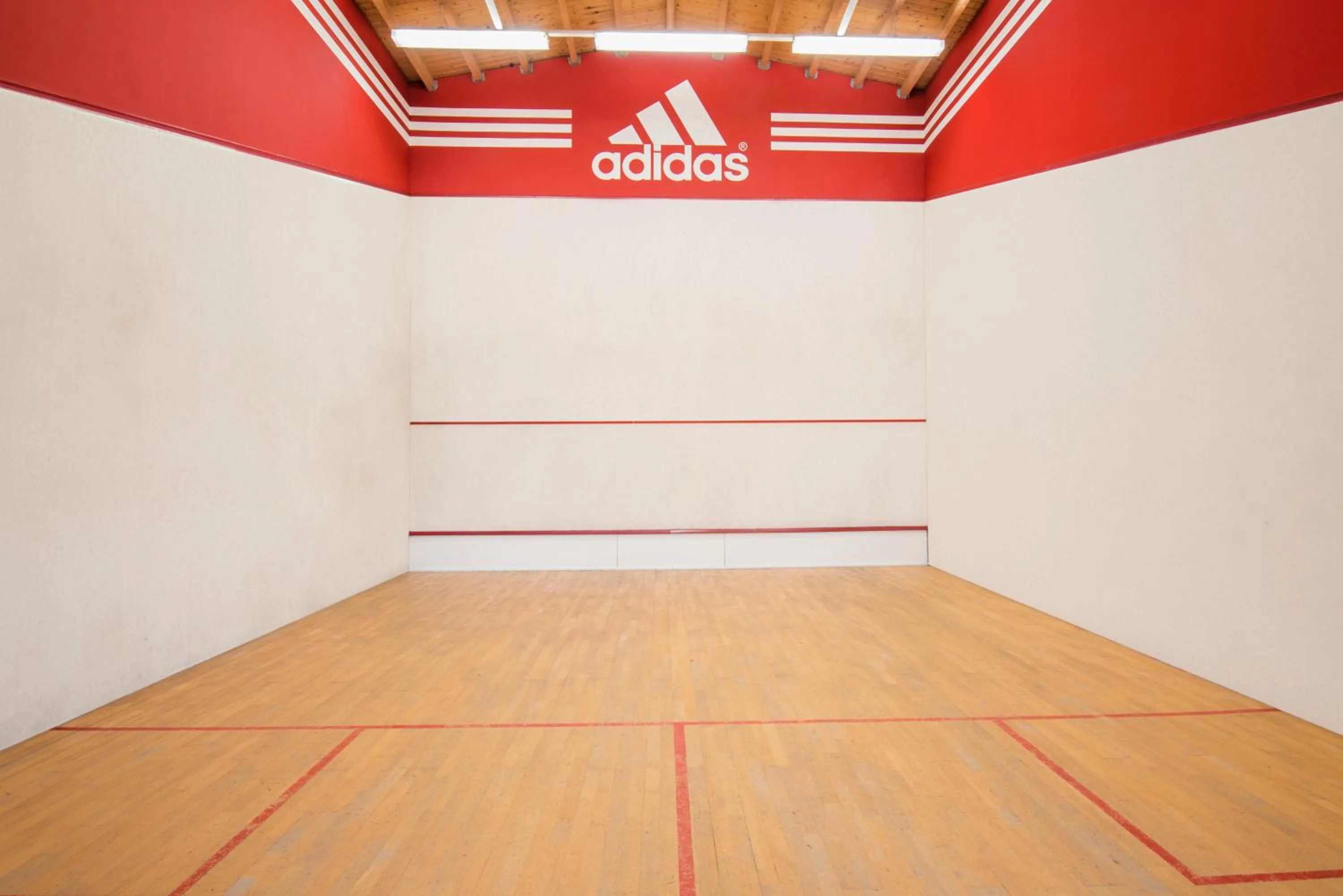 Squash in Eden au Lac