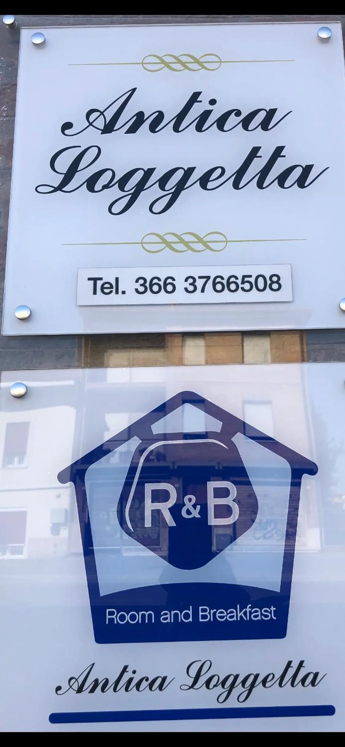 Property building in Antica Loggetta