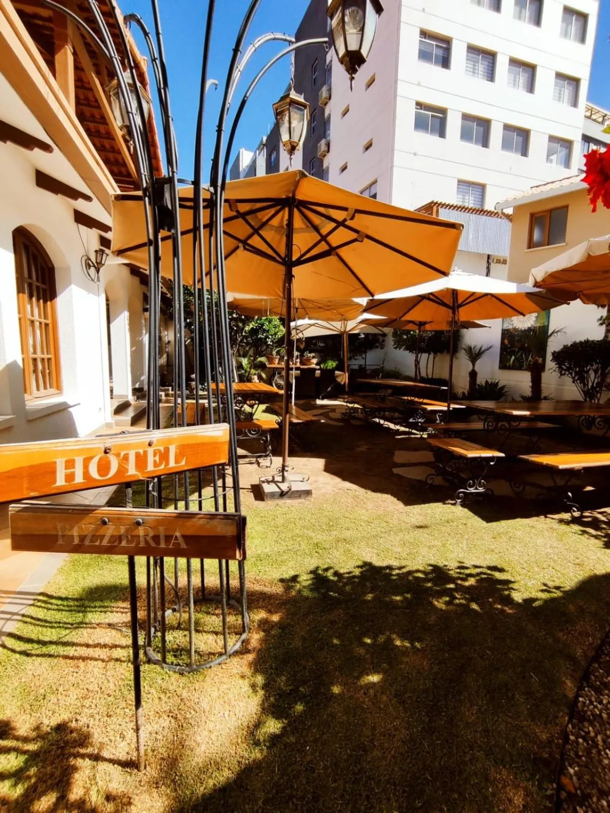 Restaurant/places to eat in Hotel Boutique La Casa de Margarita