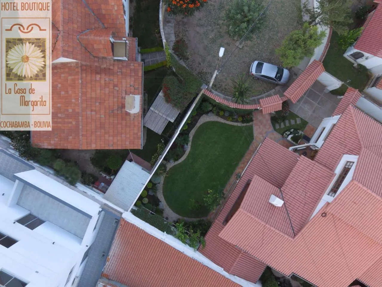 Property building in Hotel Boutique La Casa de Margarita