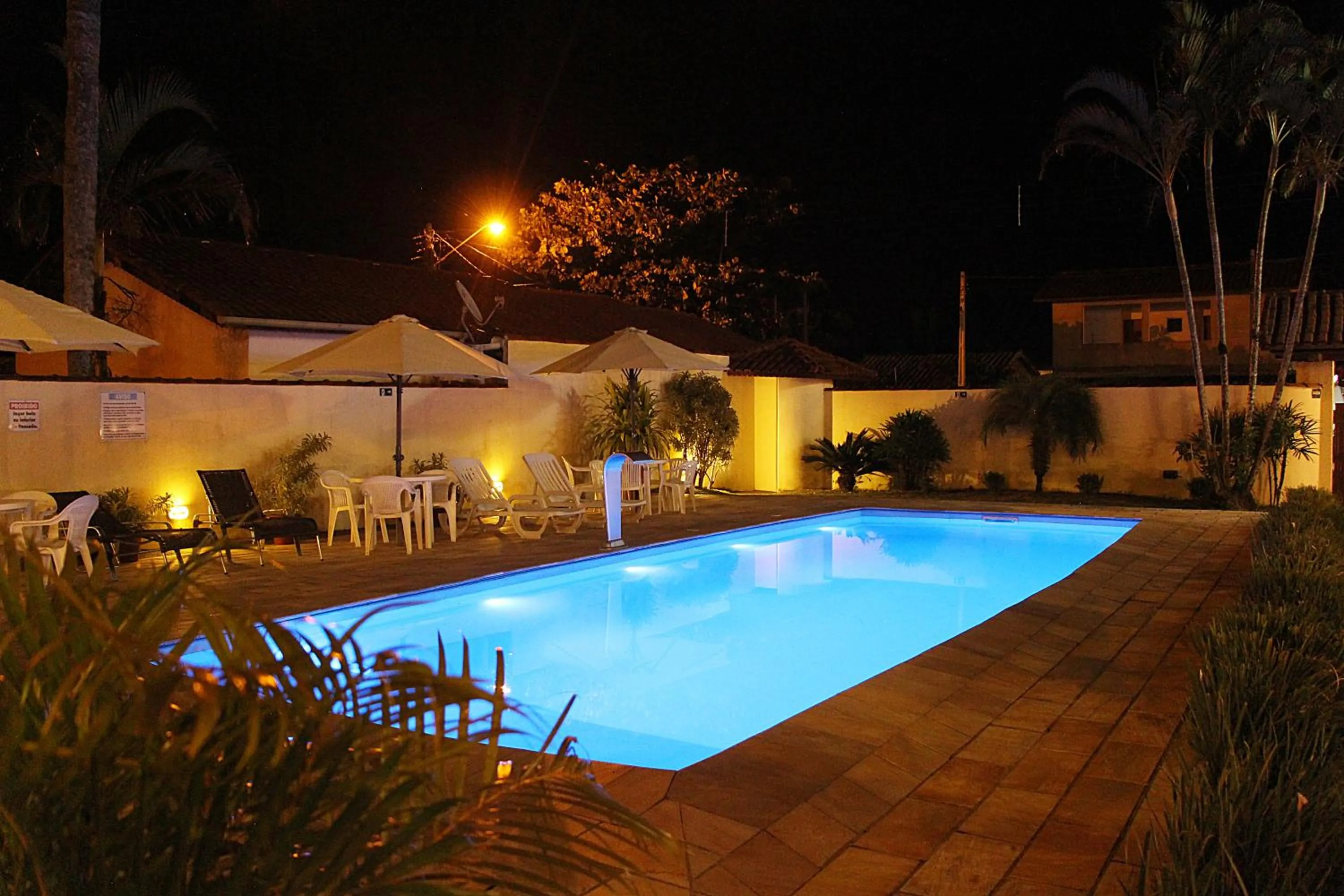 Swimming pool in Pousada Berro D'Água