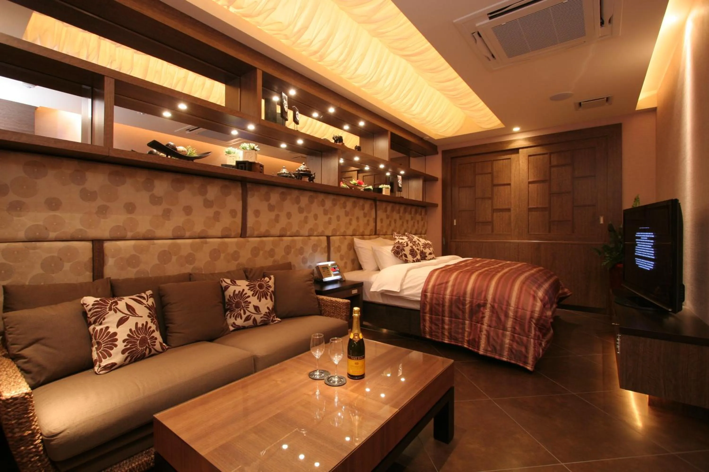 HOTEL W-PREMIUM -W GROUP HOTELS and RESORTS-