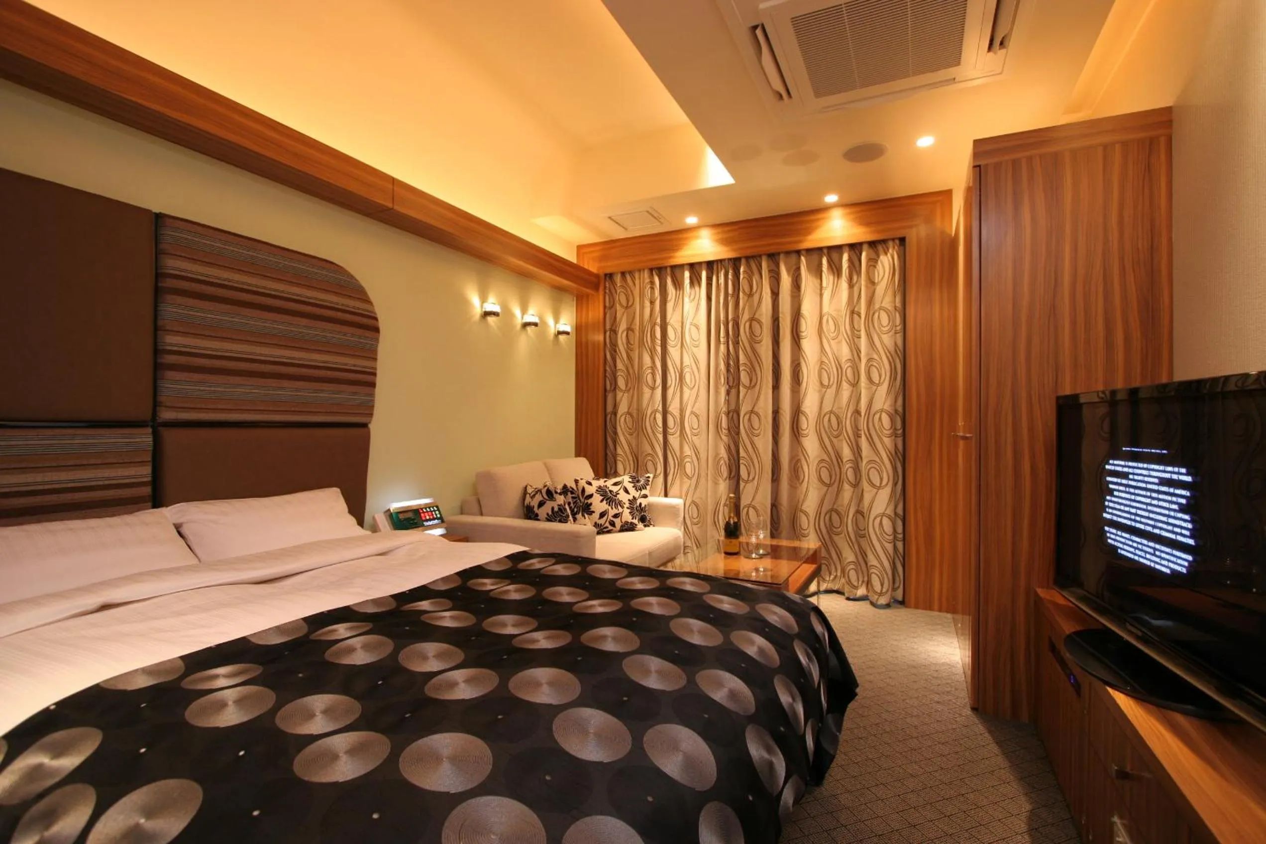 HOTEL W-PREMIUM -W GROUP HOTELS and RESORTS-